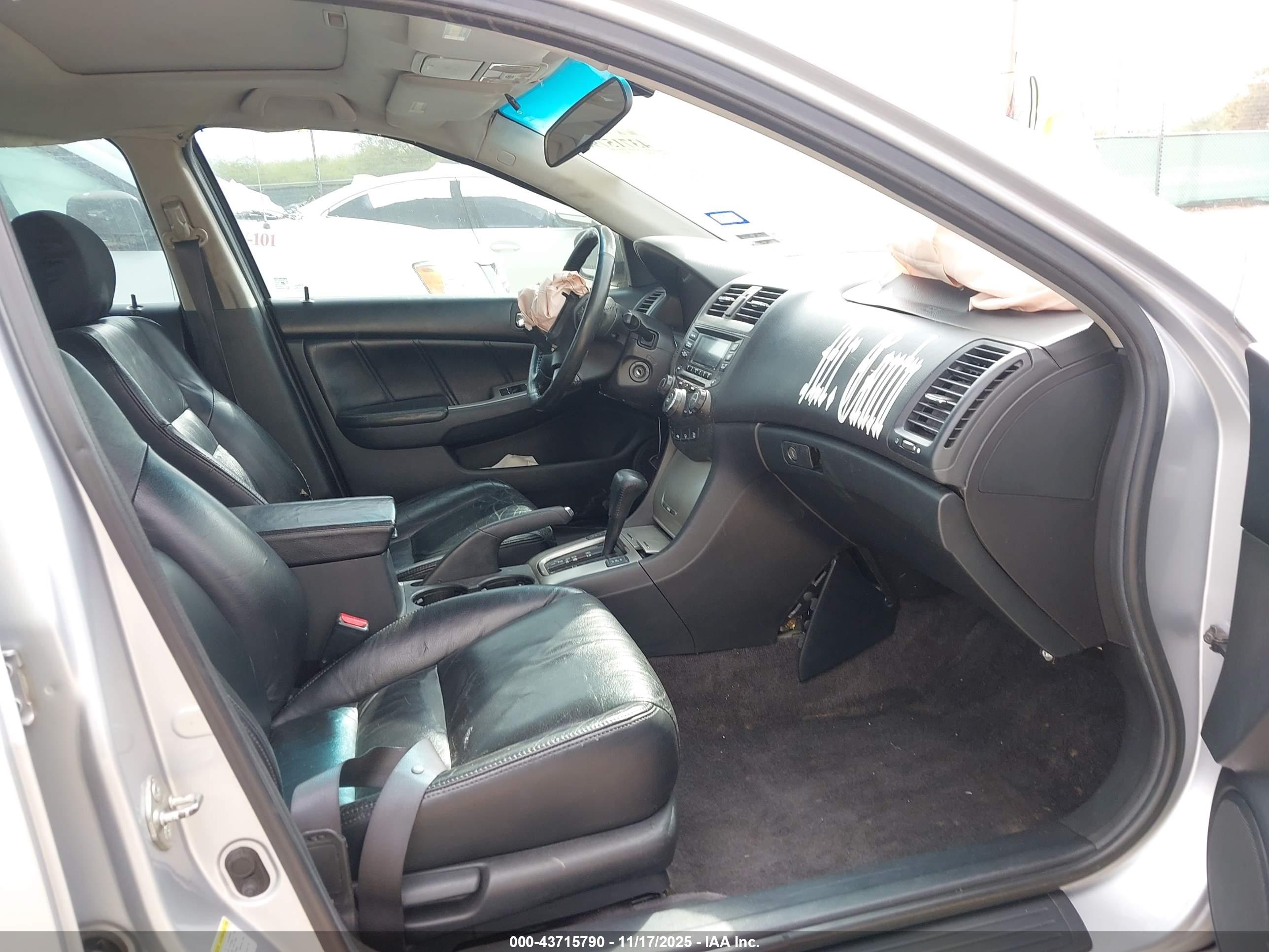 HONDA ACCORD image 5