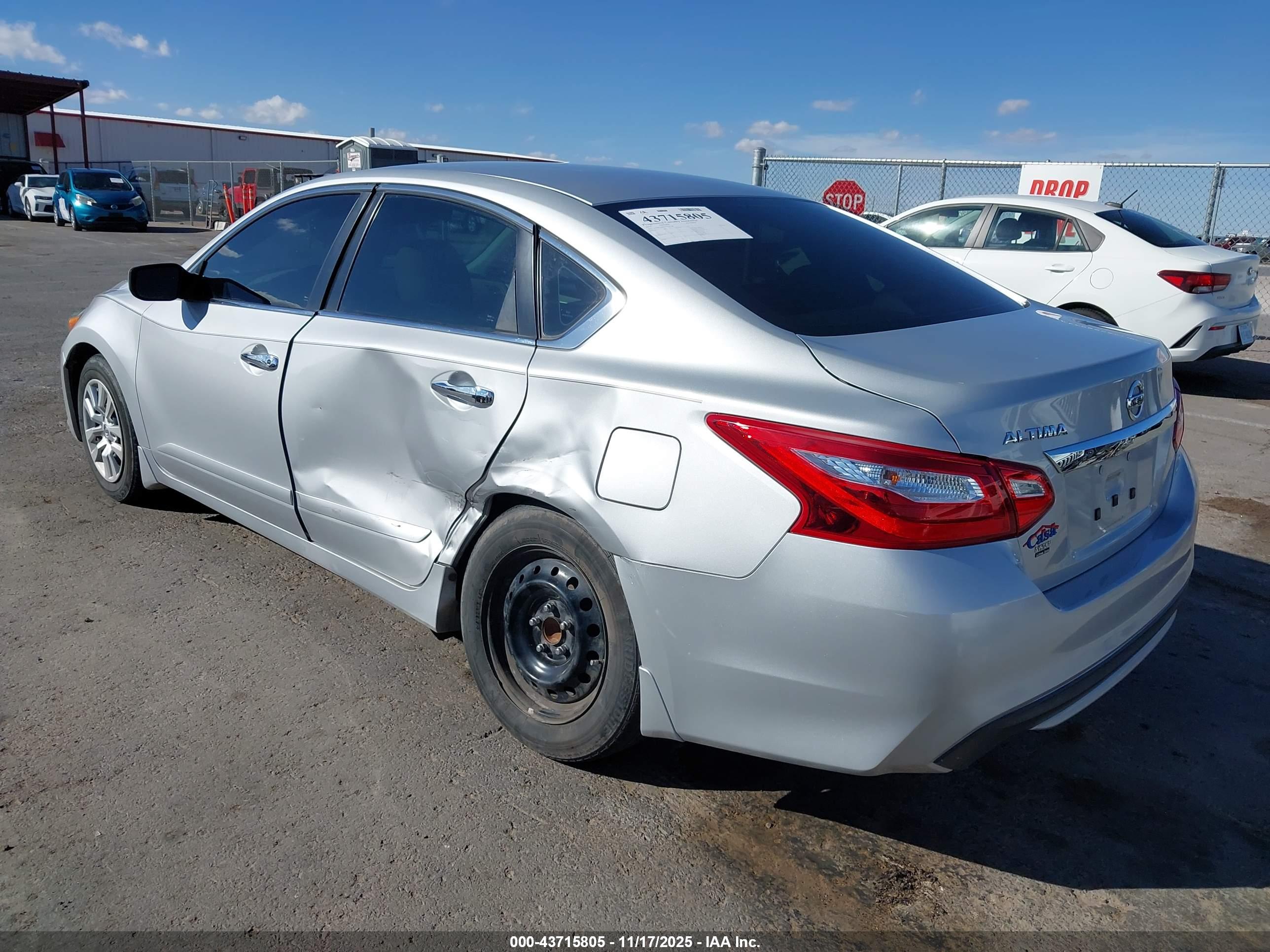 NISSAN ALTIMA image 3