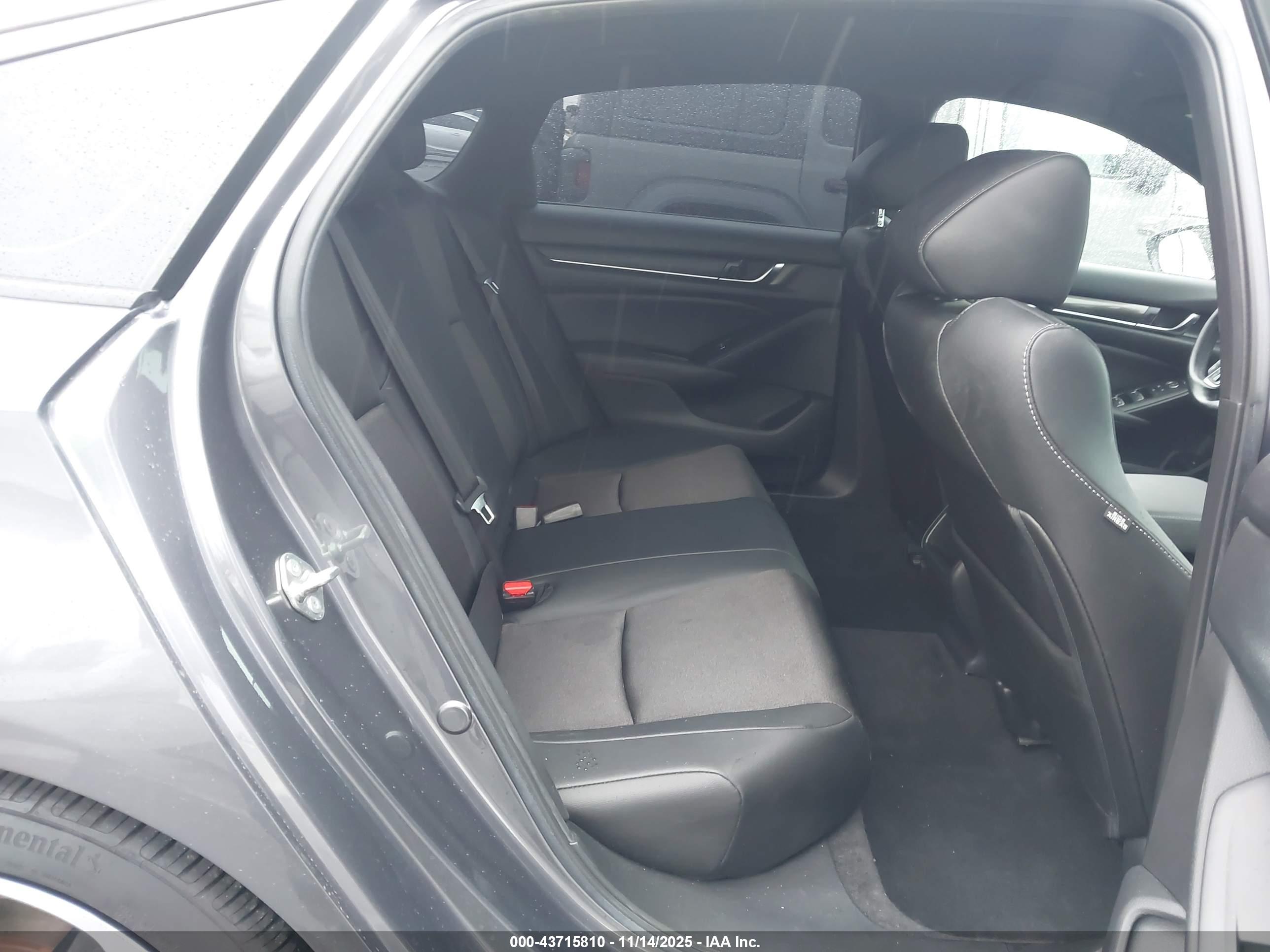 HONDA ACCORD image 8
