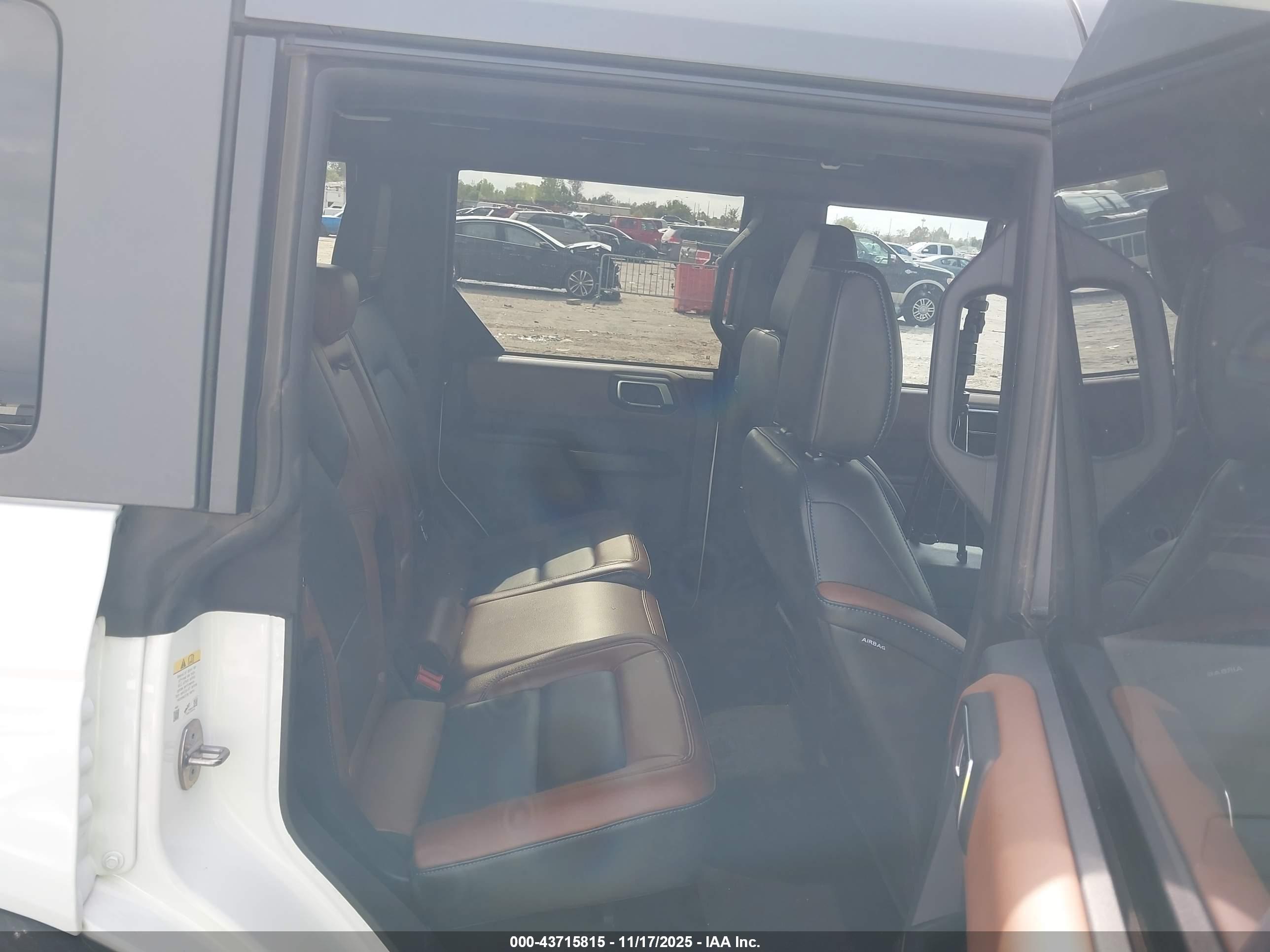 FORD BRONCO image 8
