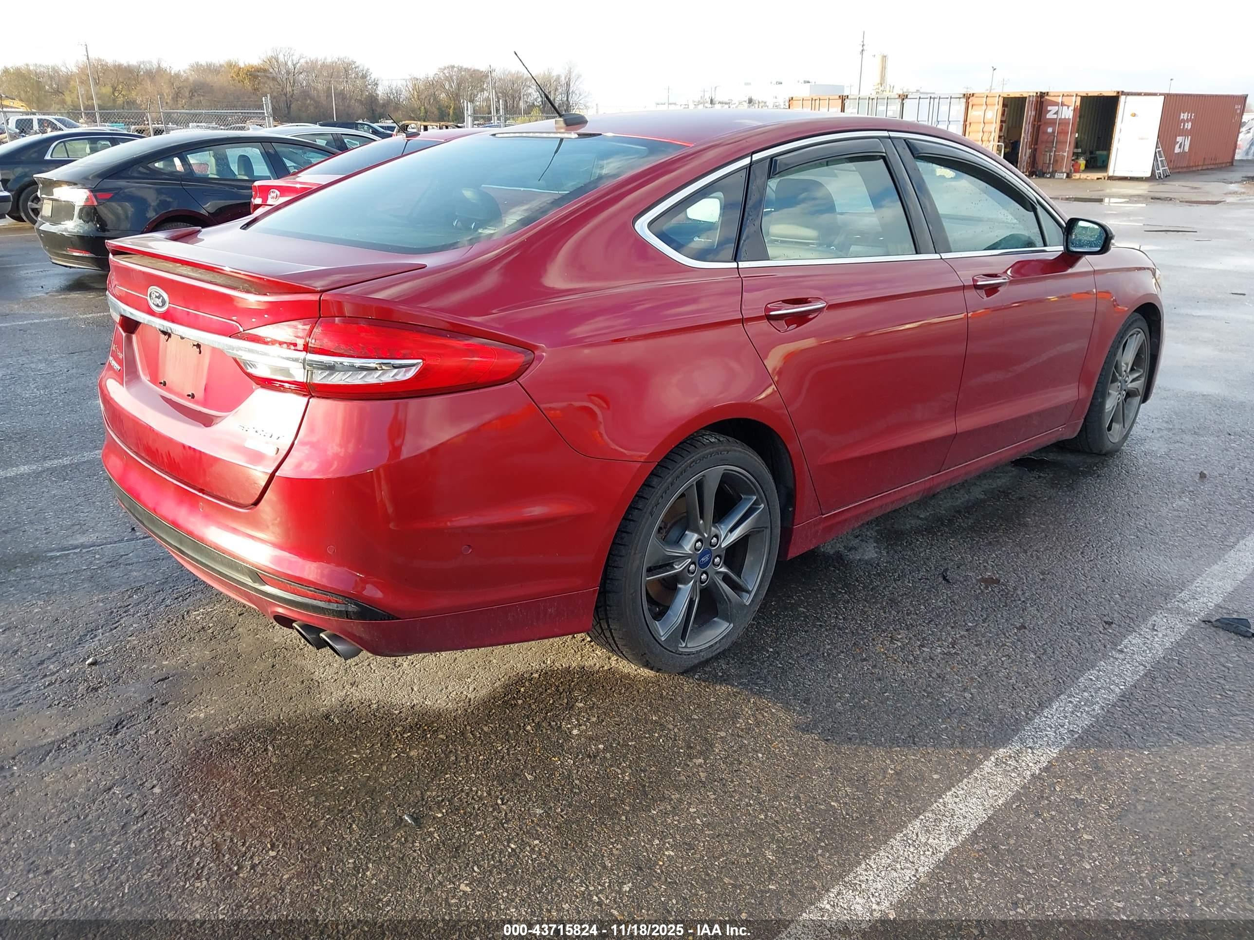 FORD FUSION image 4