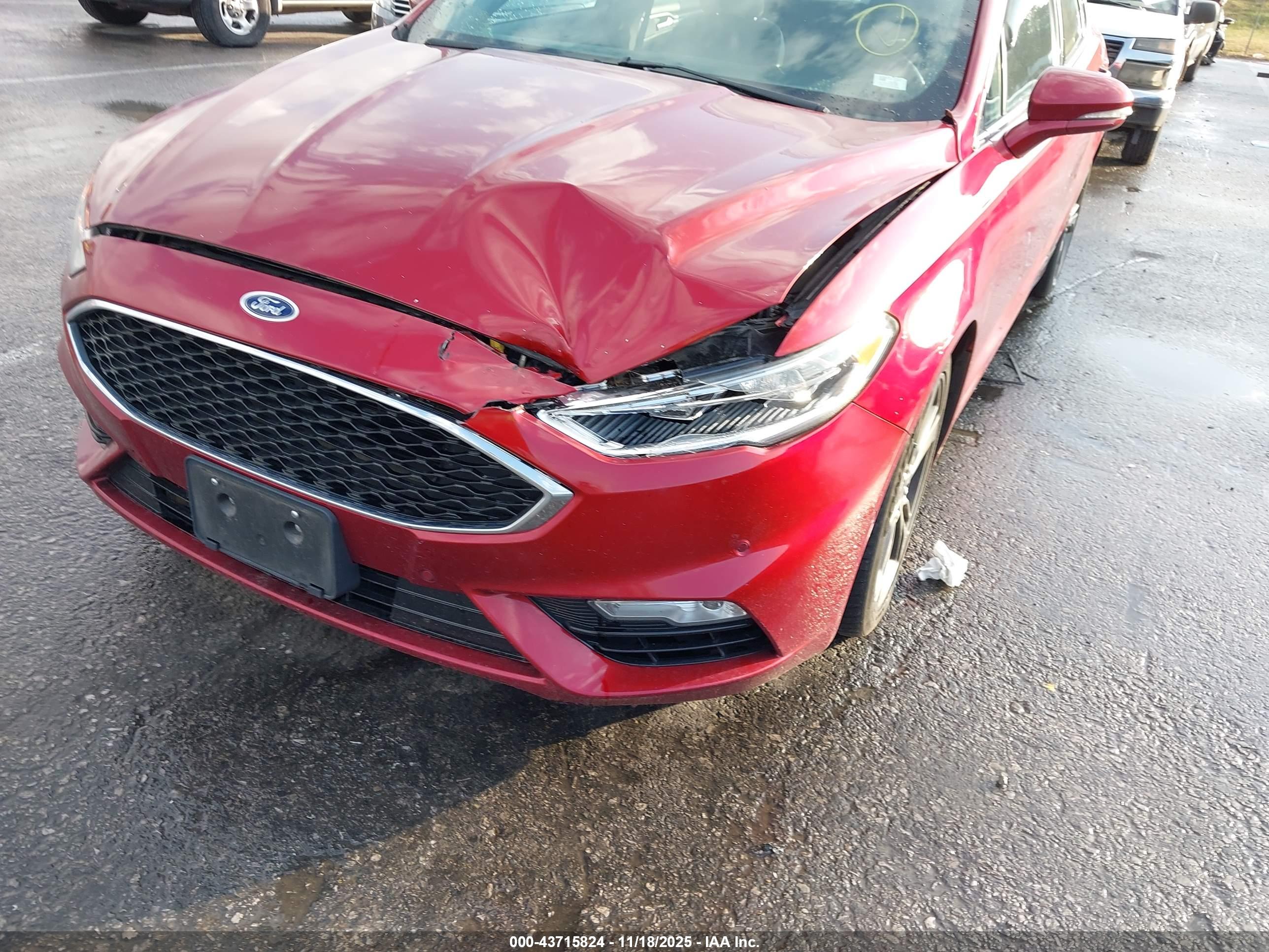 FORD FUSION image 6
