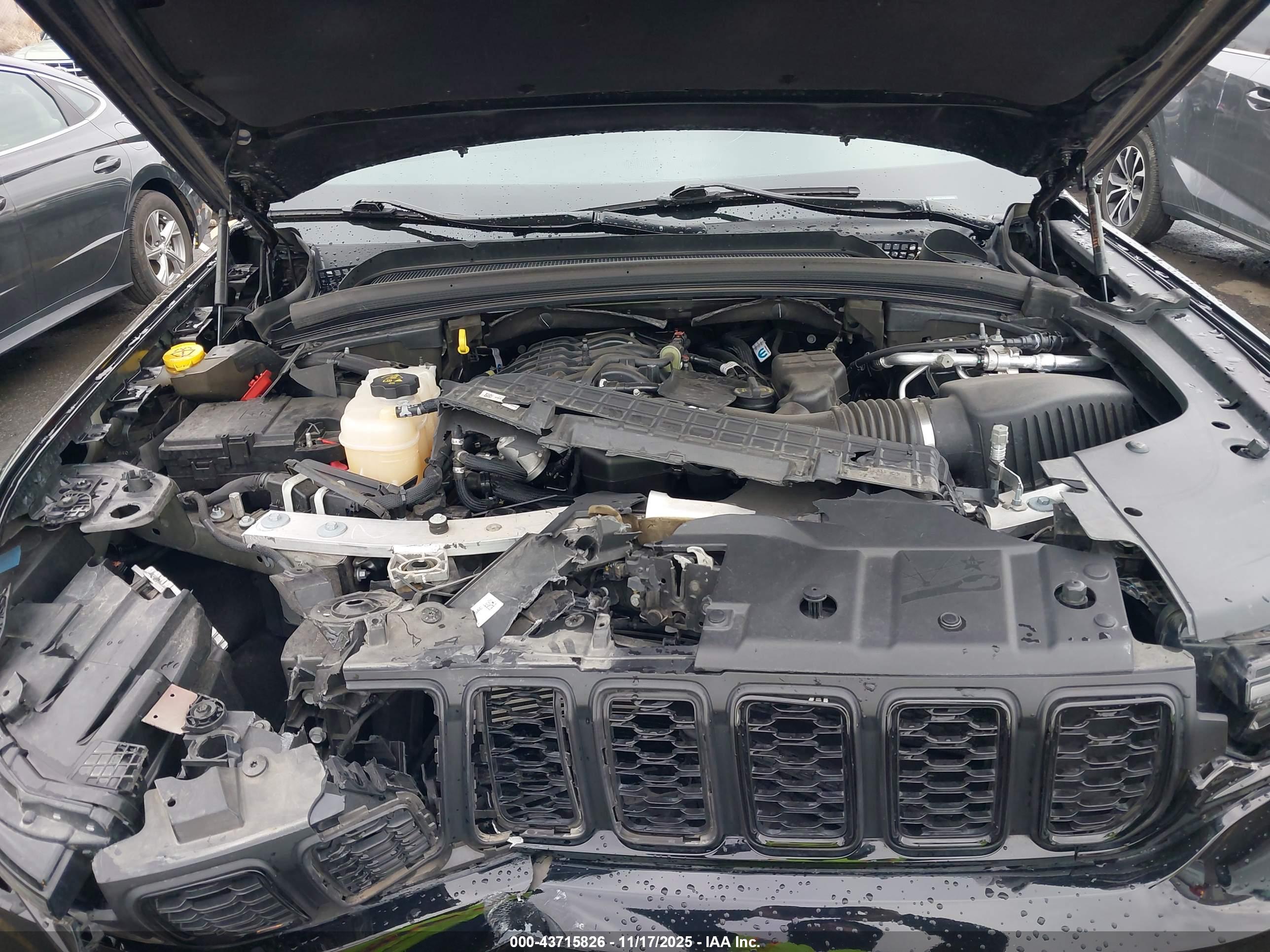 JEEP GRAND image 10