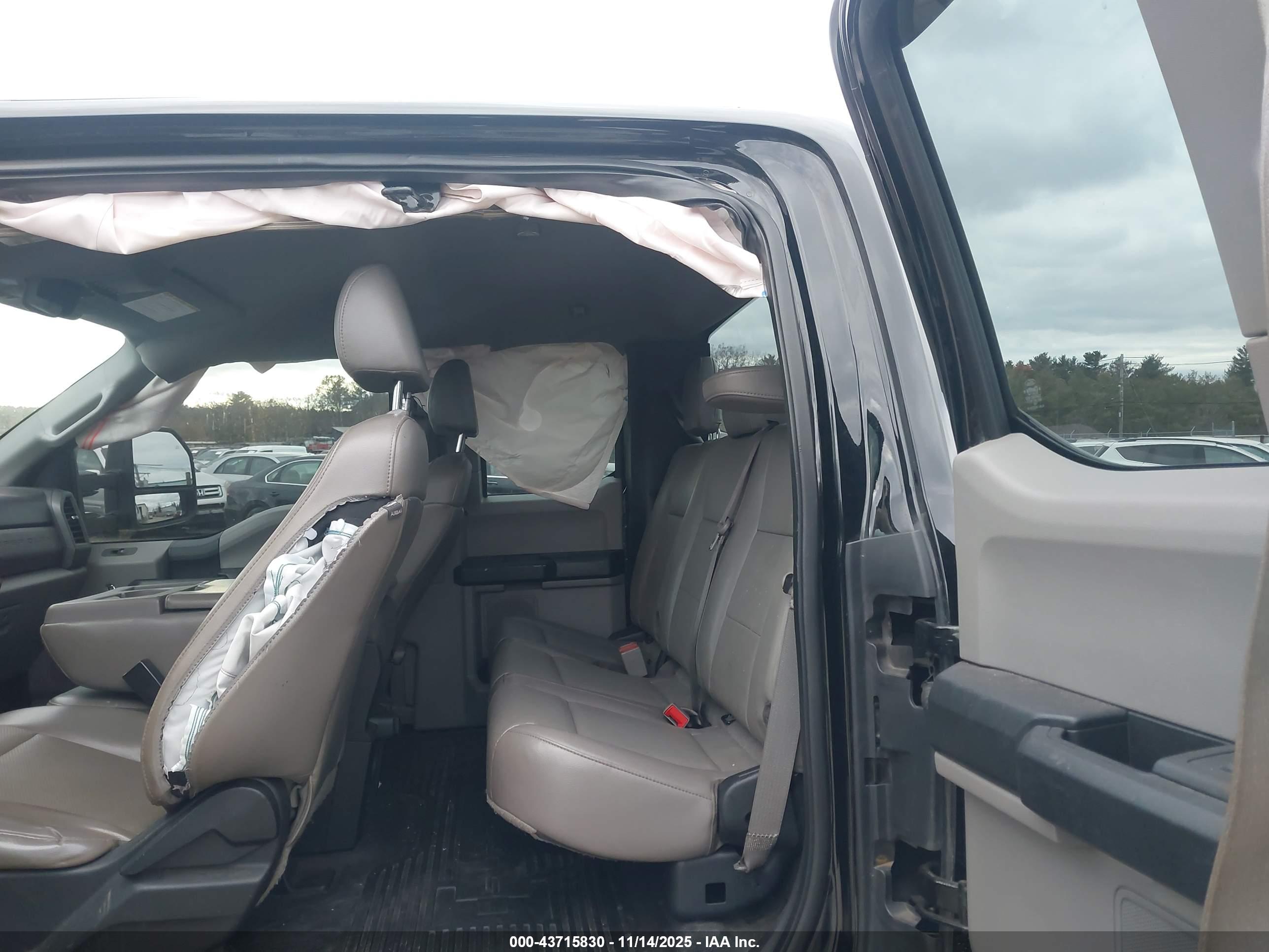 FORD F-250 image 8