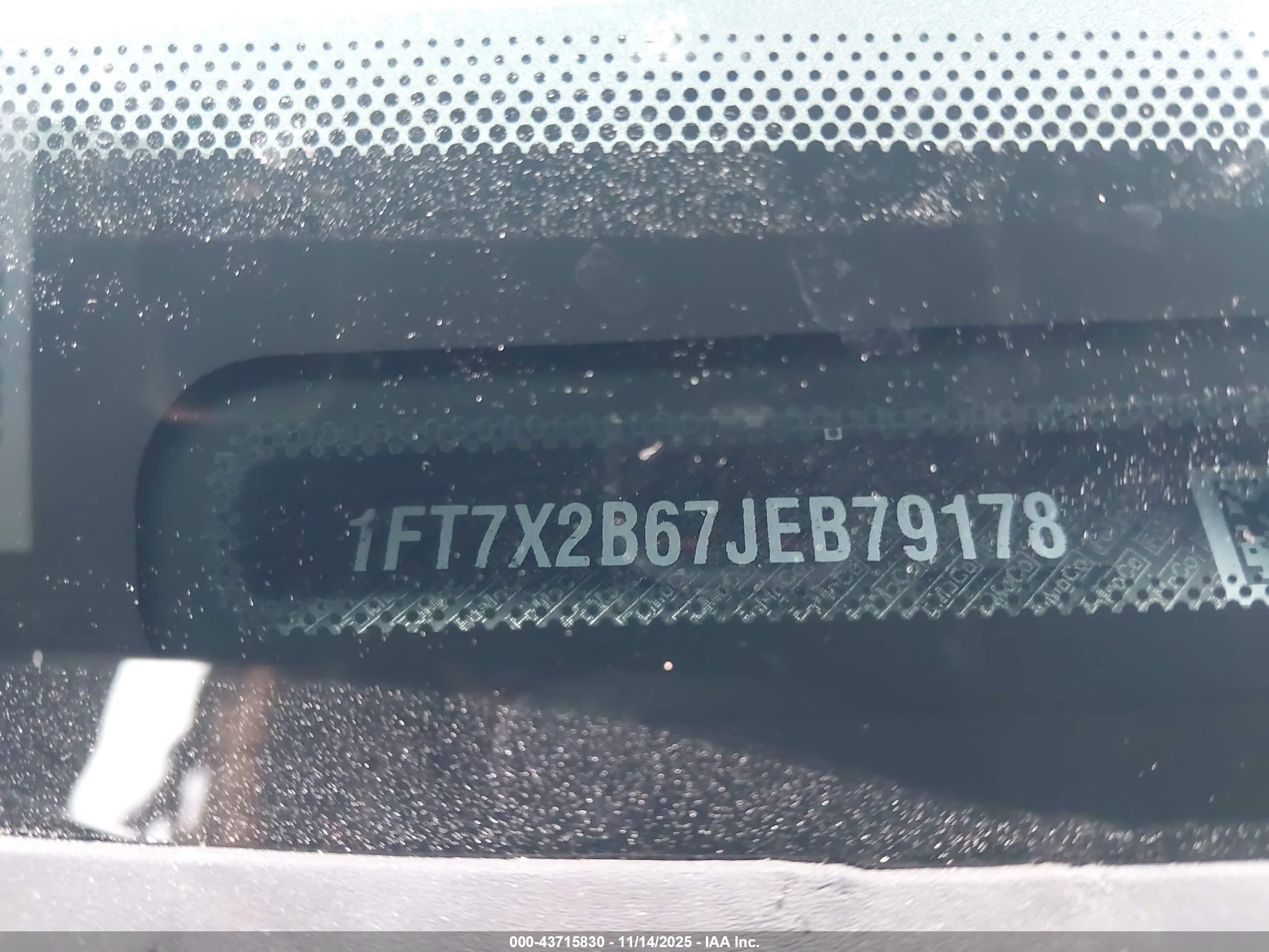 FORD F-250 image 9