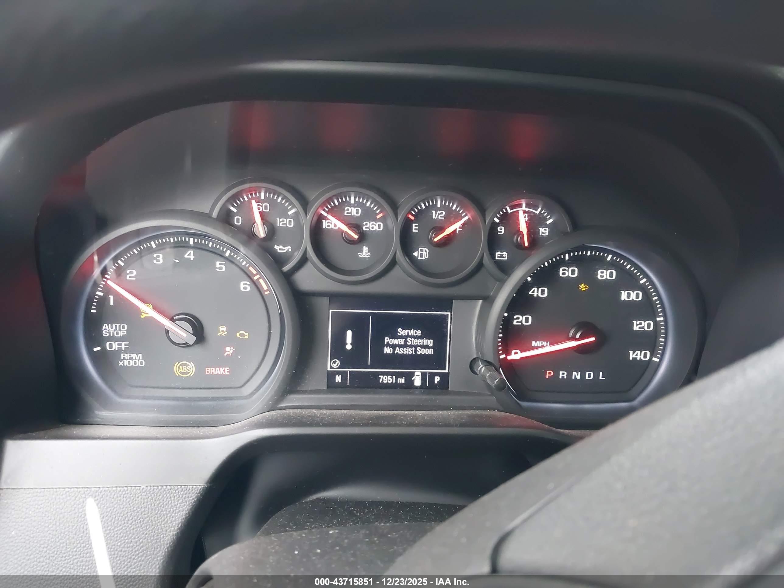 GMC SIERRA image 7