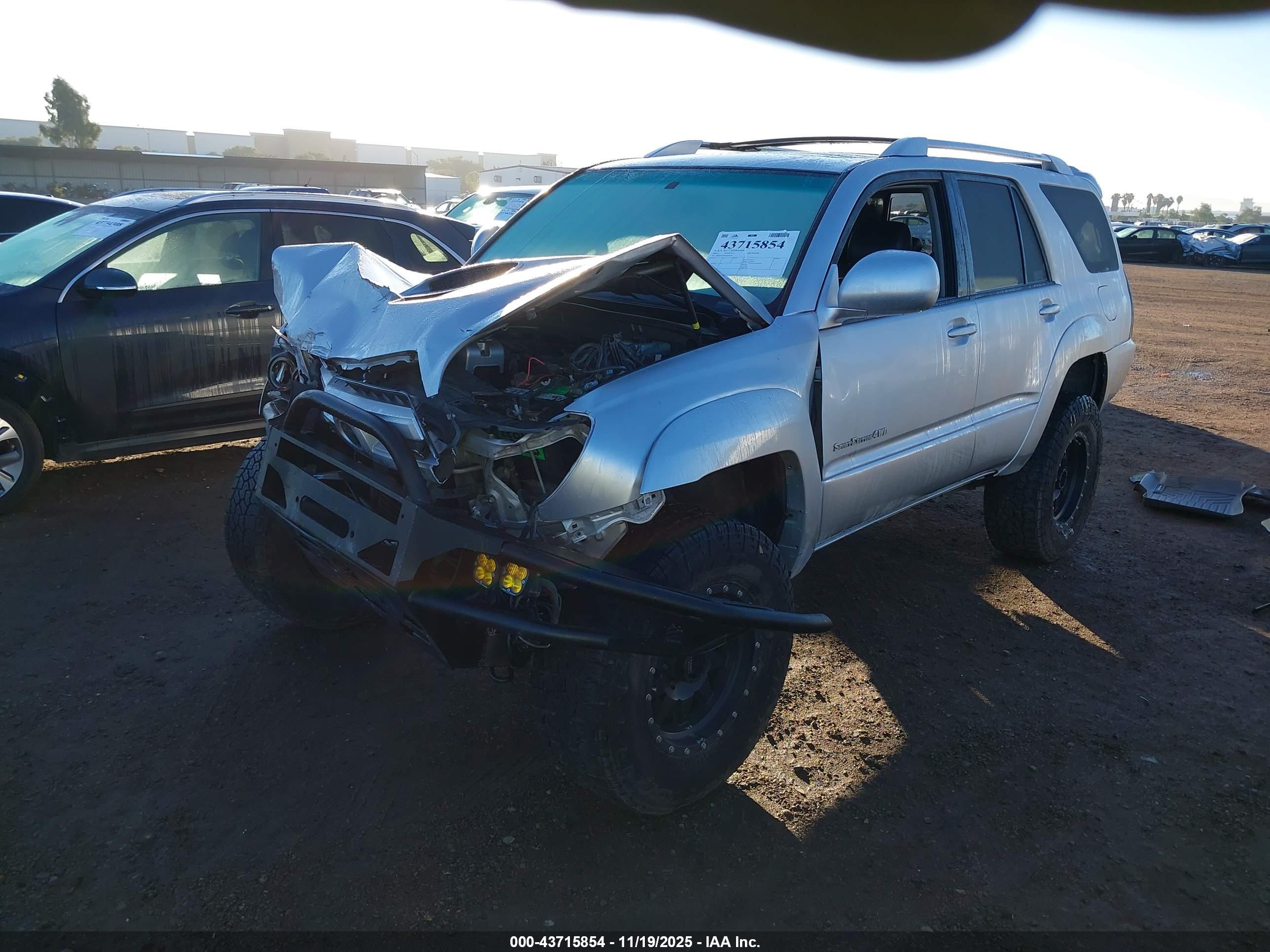 TOYOTA 4RUNNER image 2