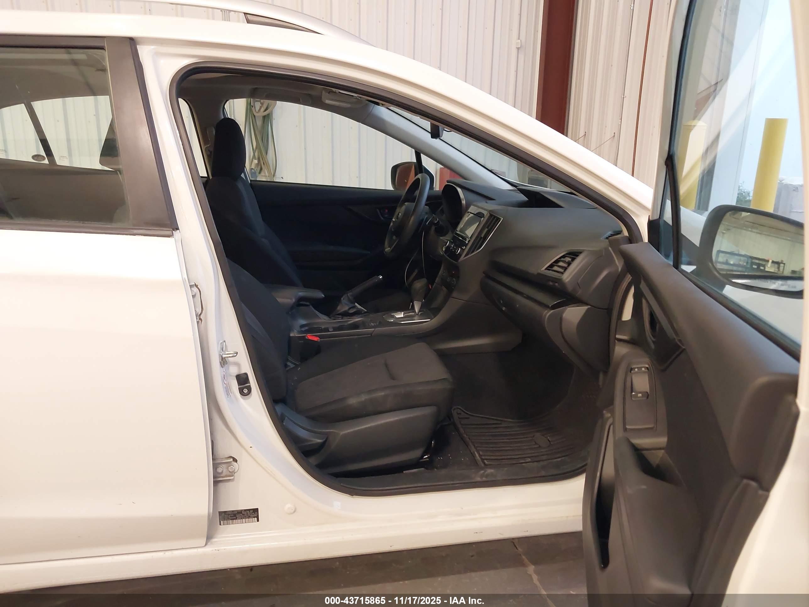 SUBARU IMPREZA image 5