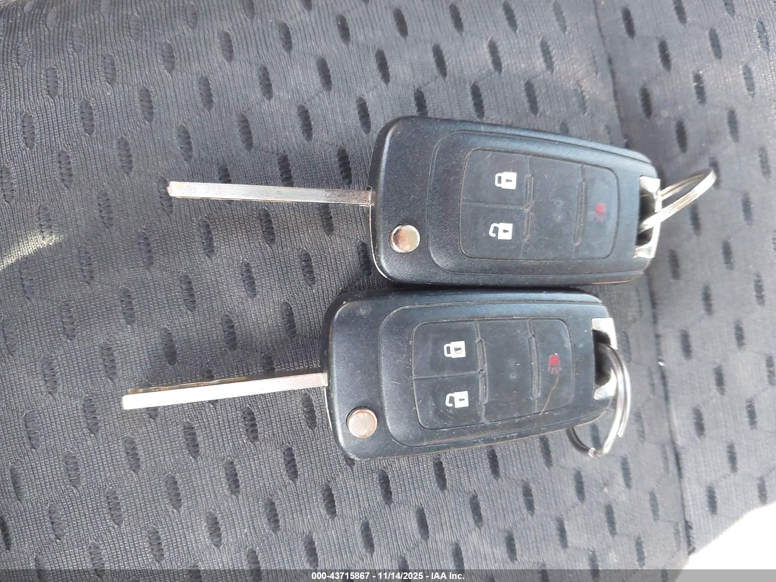 CHEVROLET EQUINOX image 11