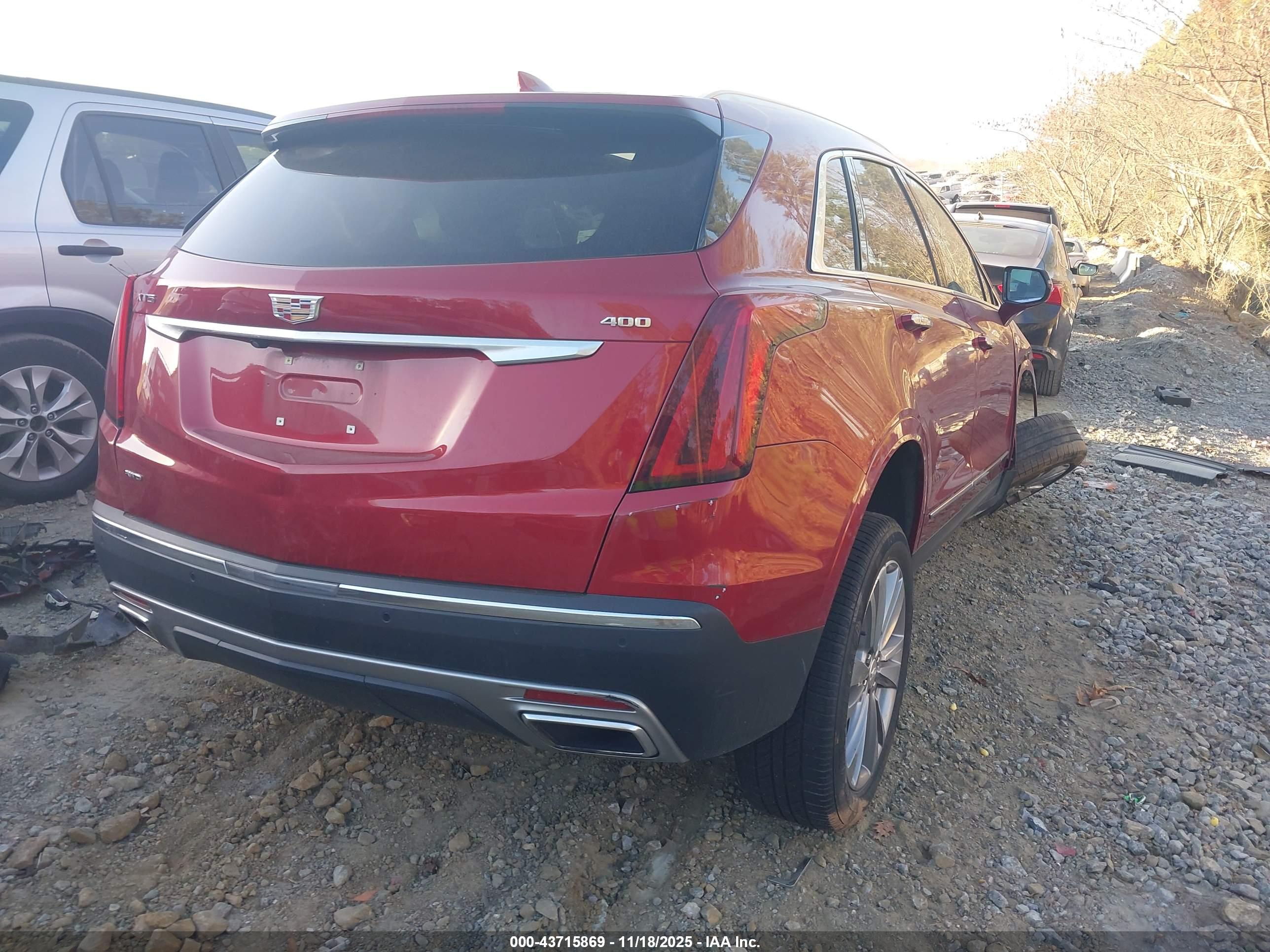 CADILLAC XT5 image 4