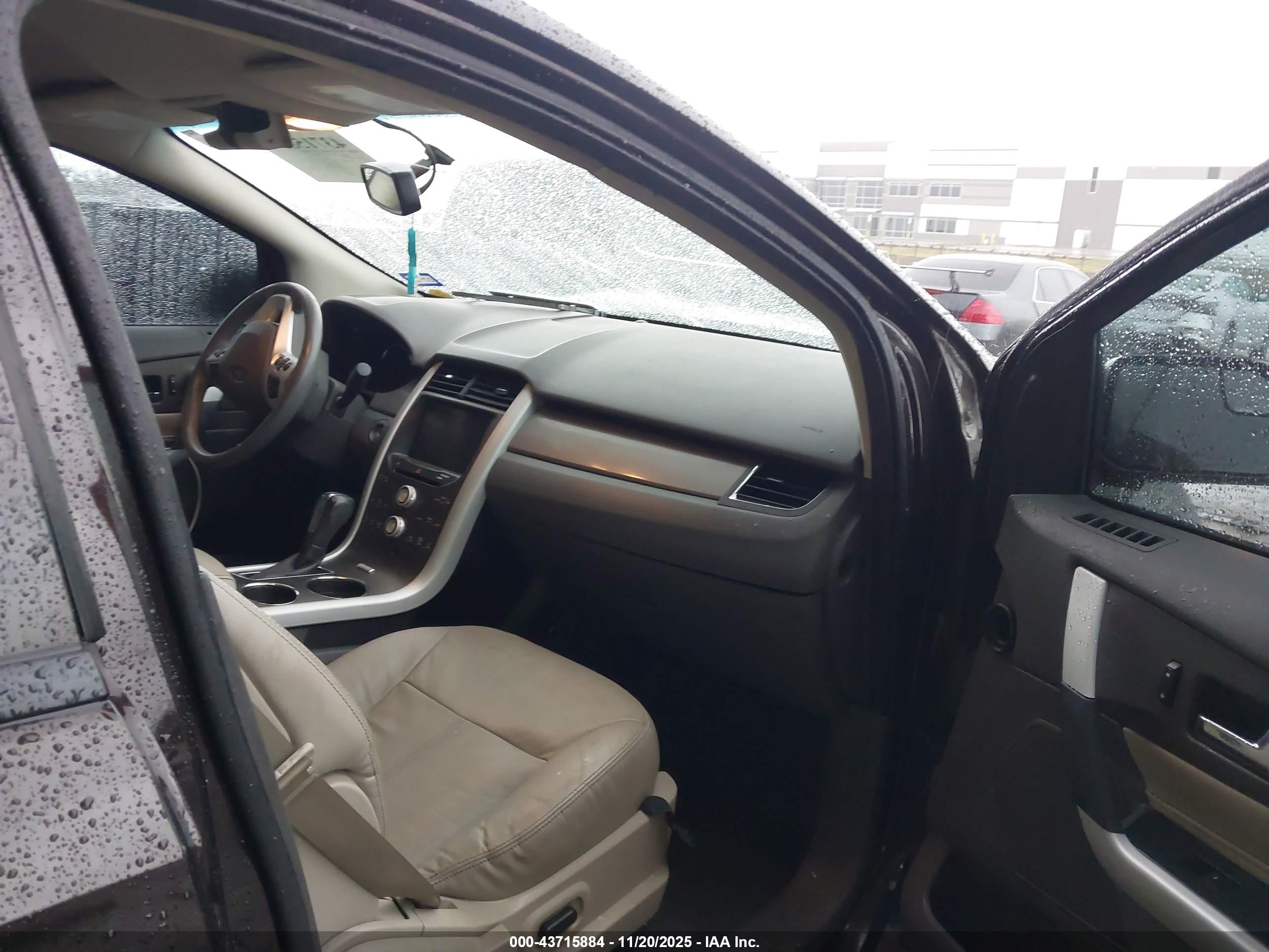 FORD EDGE image 5