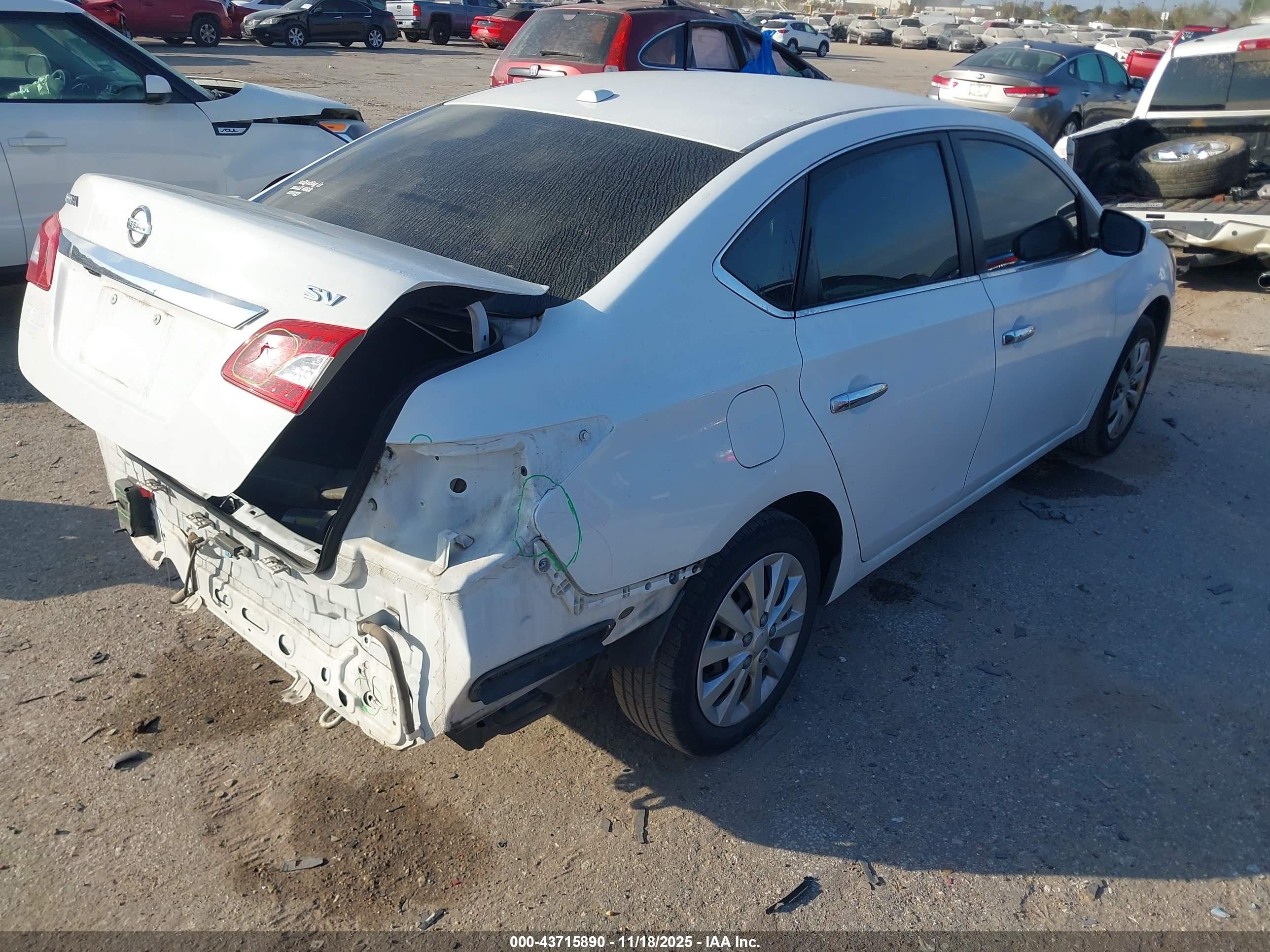 NISSAN SENTRA image 4