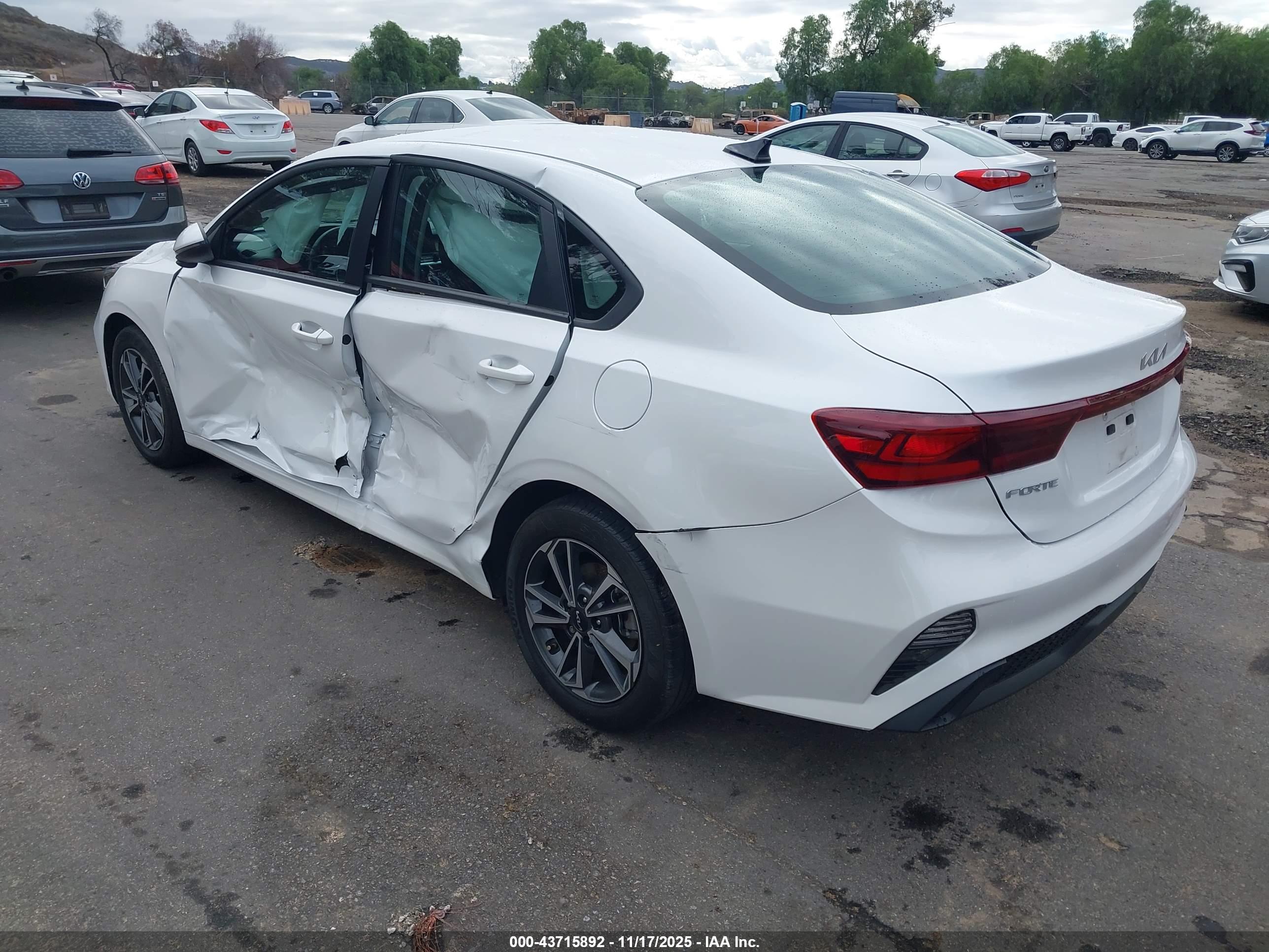 KIA FORTE image 3