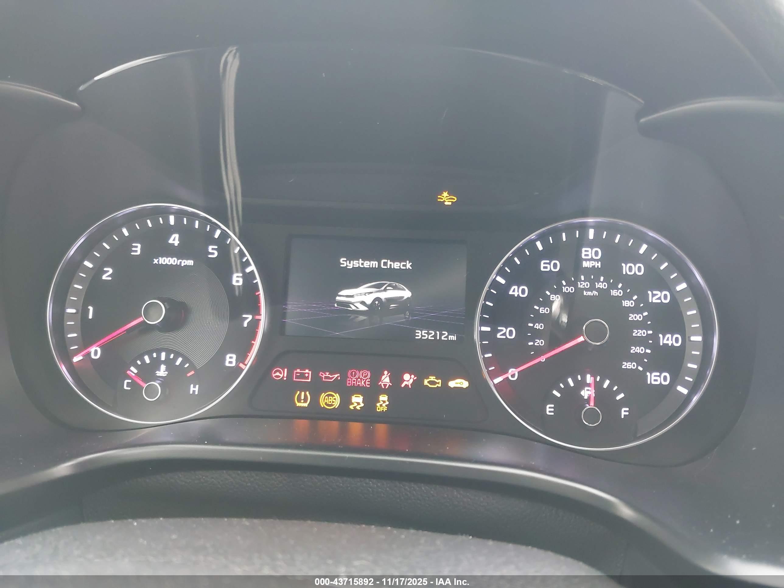 KIA FORTE image 7