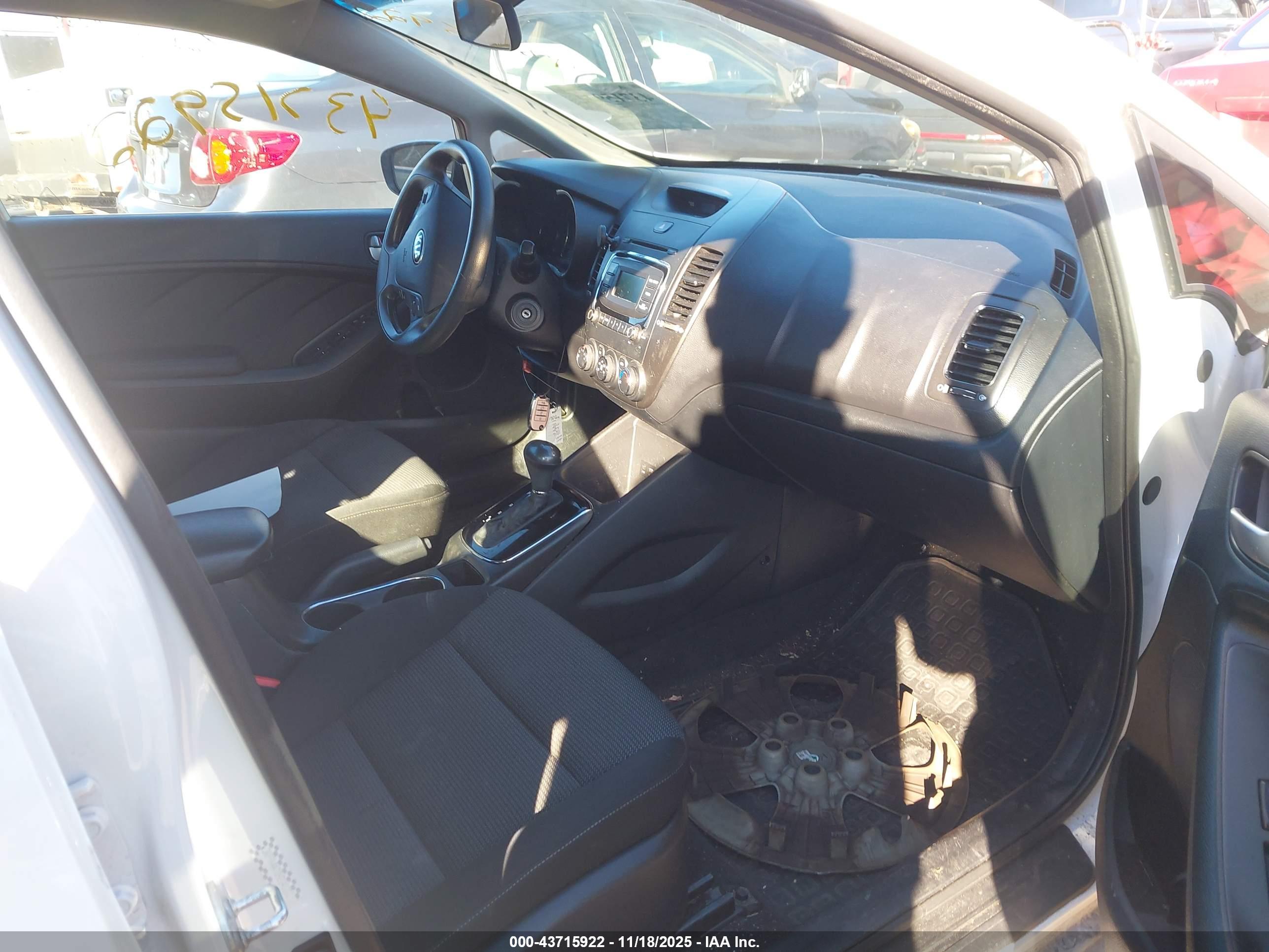 KIA FORTE image 5