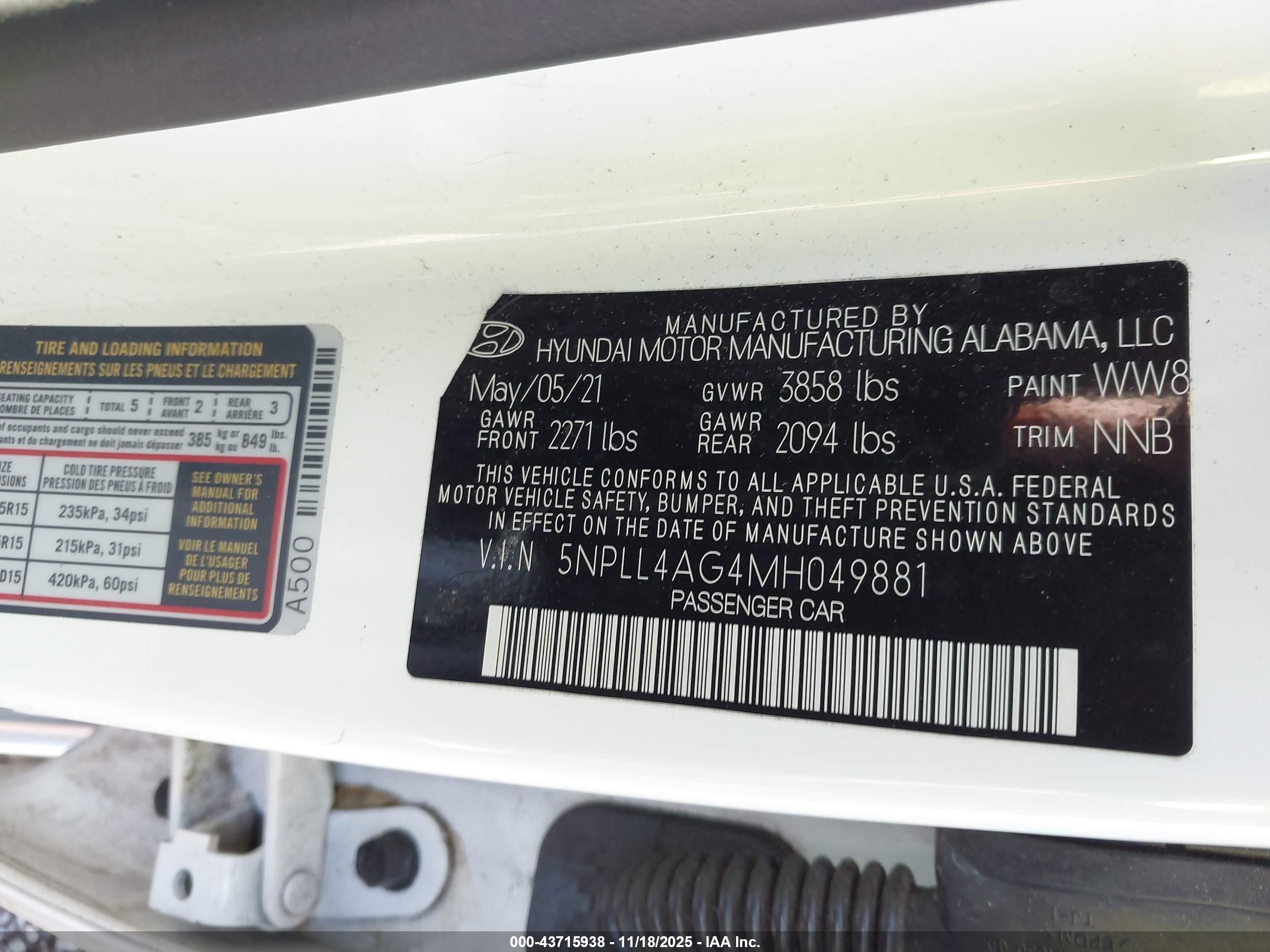 HYUNDAI ELANTRA image 9