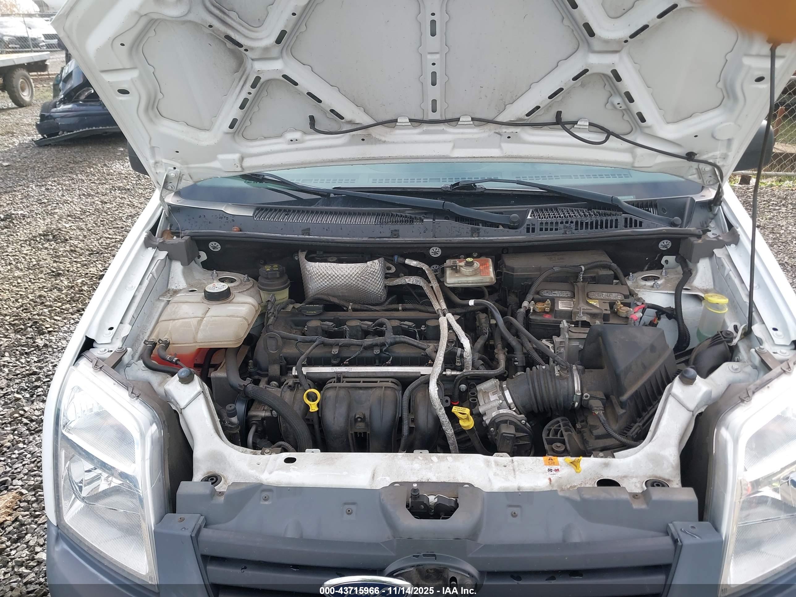 FORD TRANSIT image 10