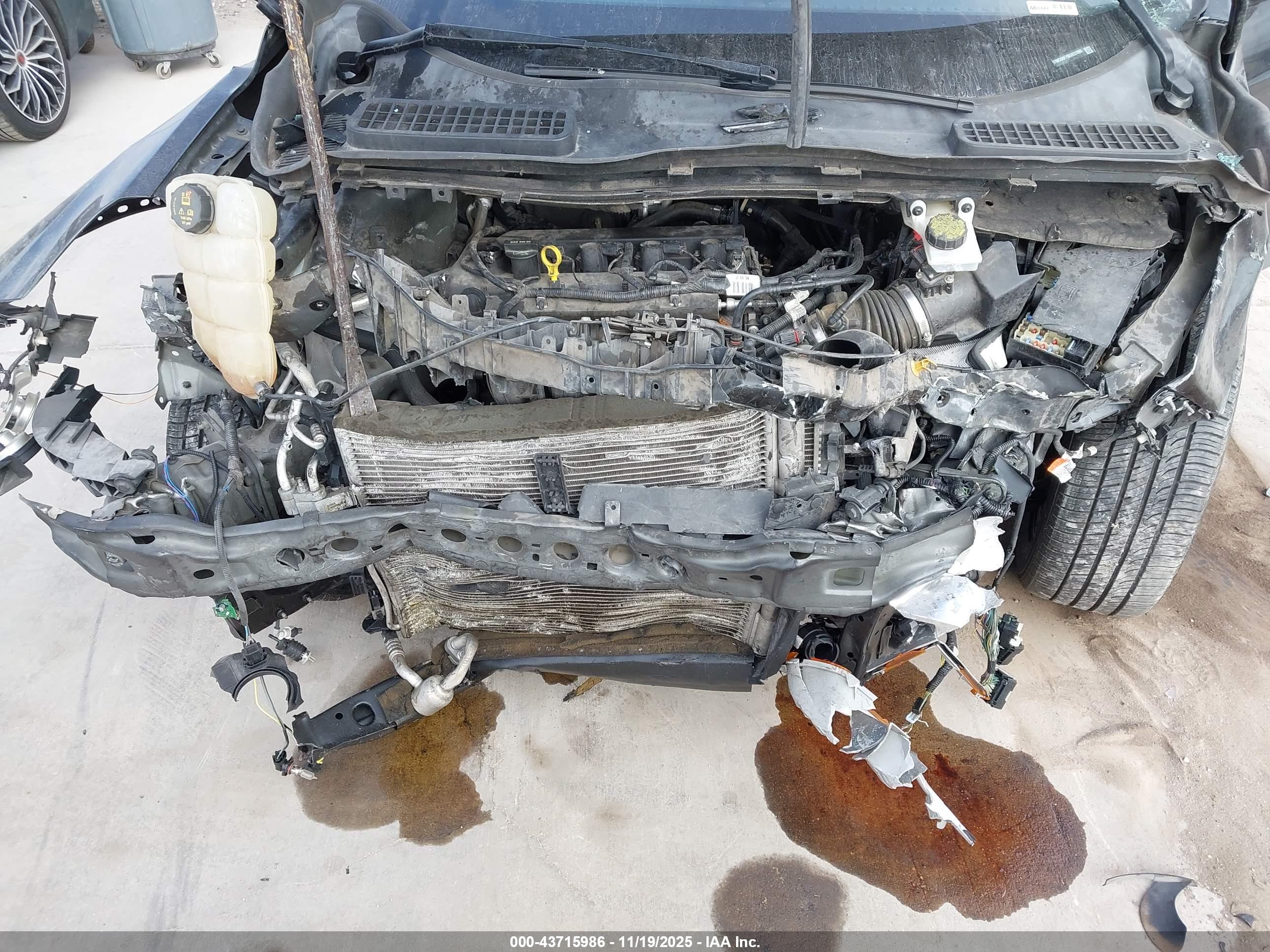 FORD ESCAPE image 10