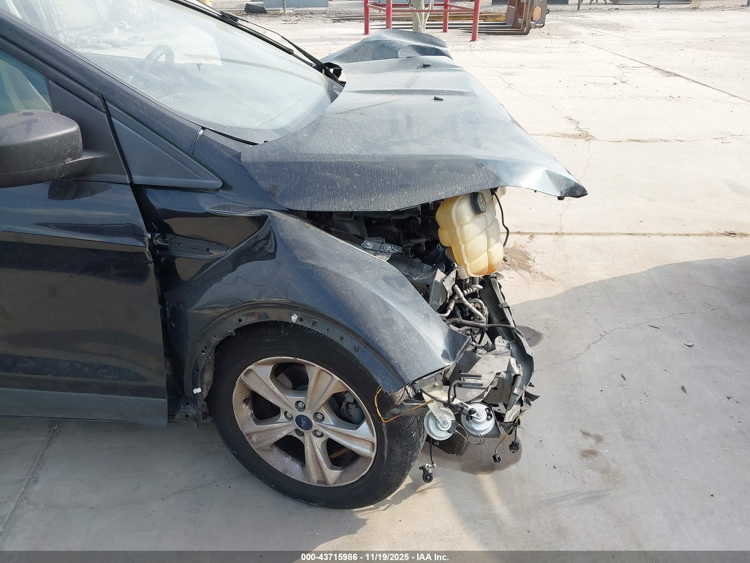 FORD ESCAPE image 6