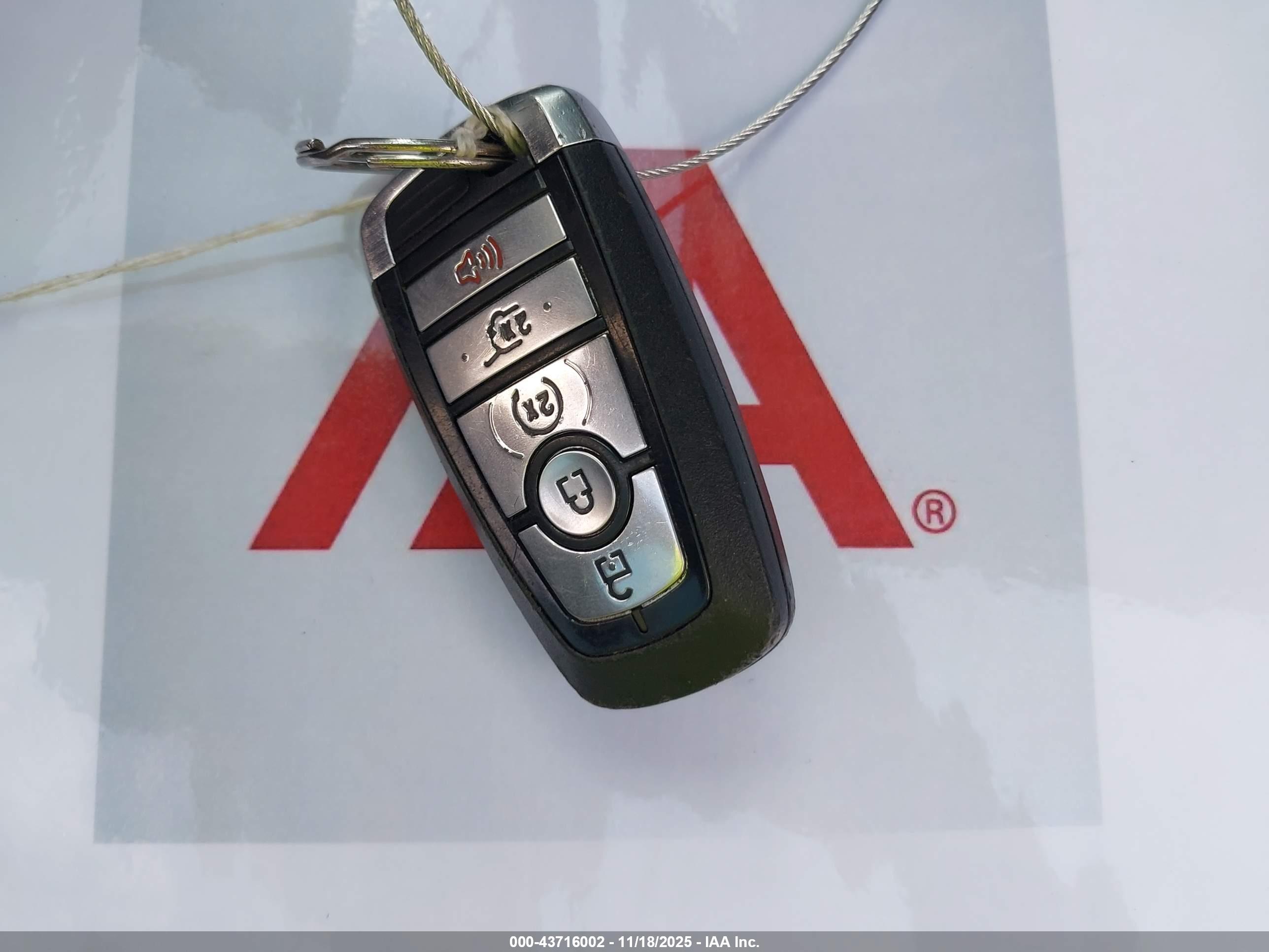 FORD ESCAPE image 11