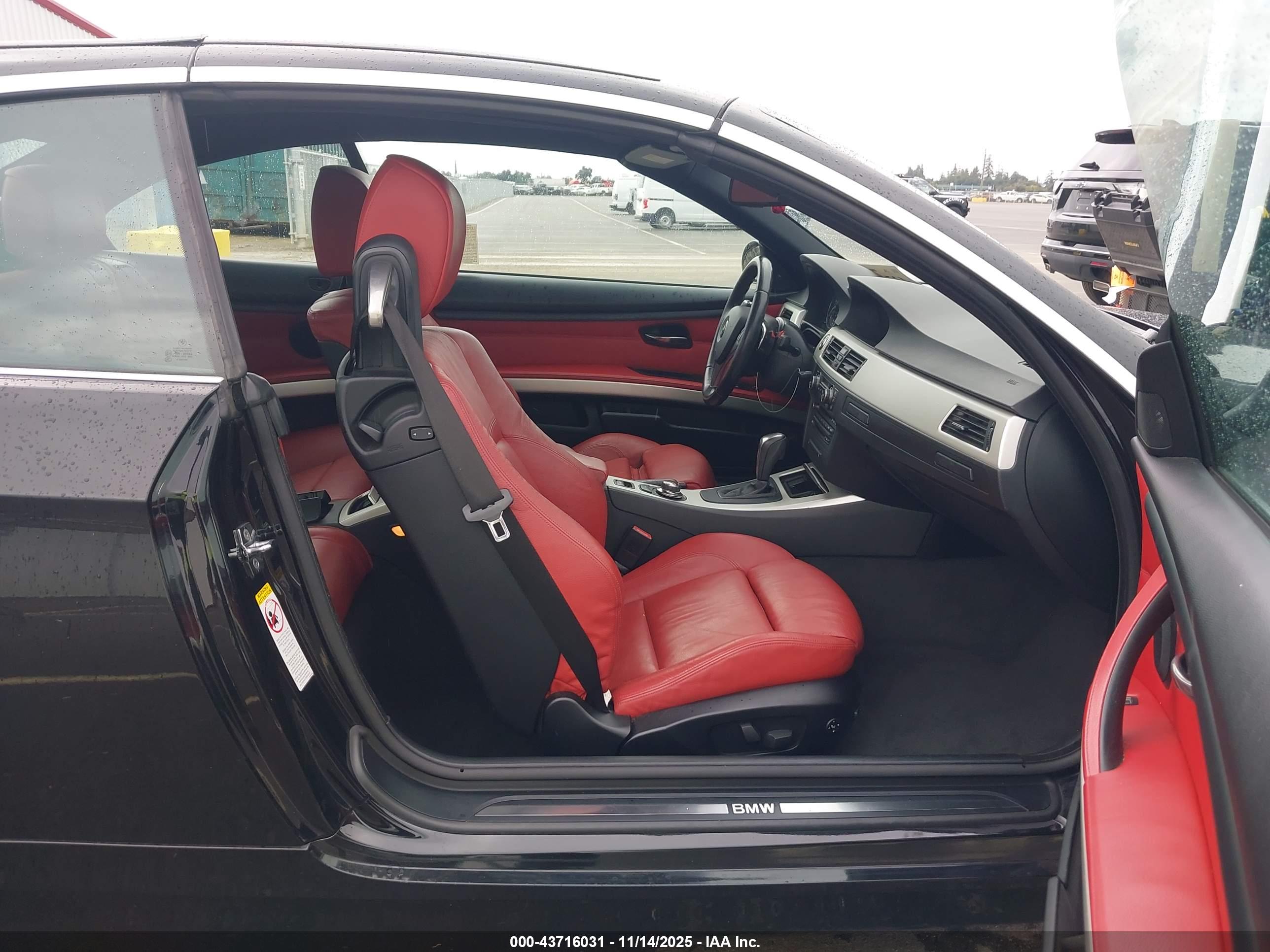 BMW 335I image 5