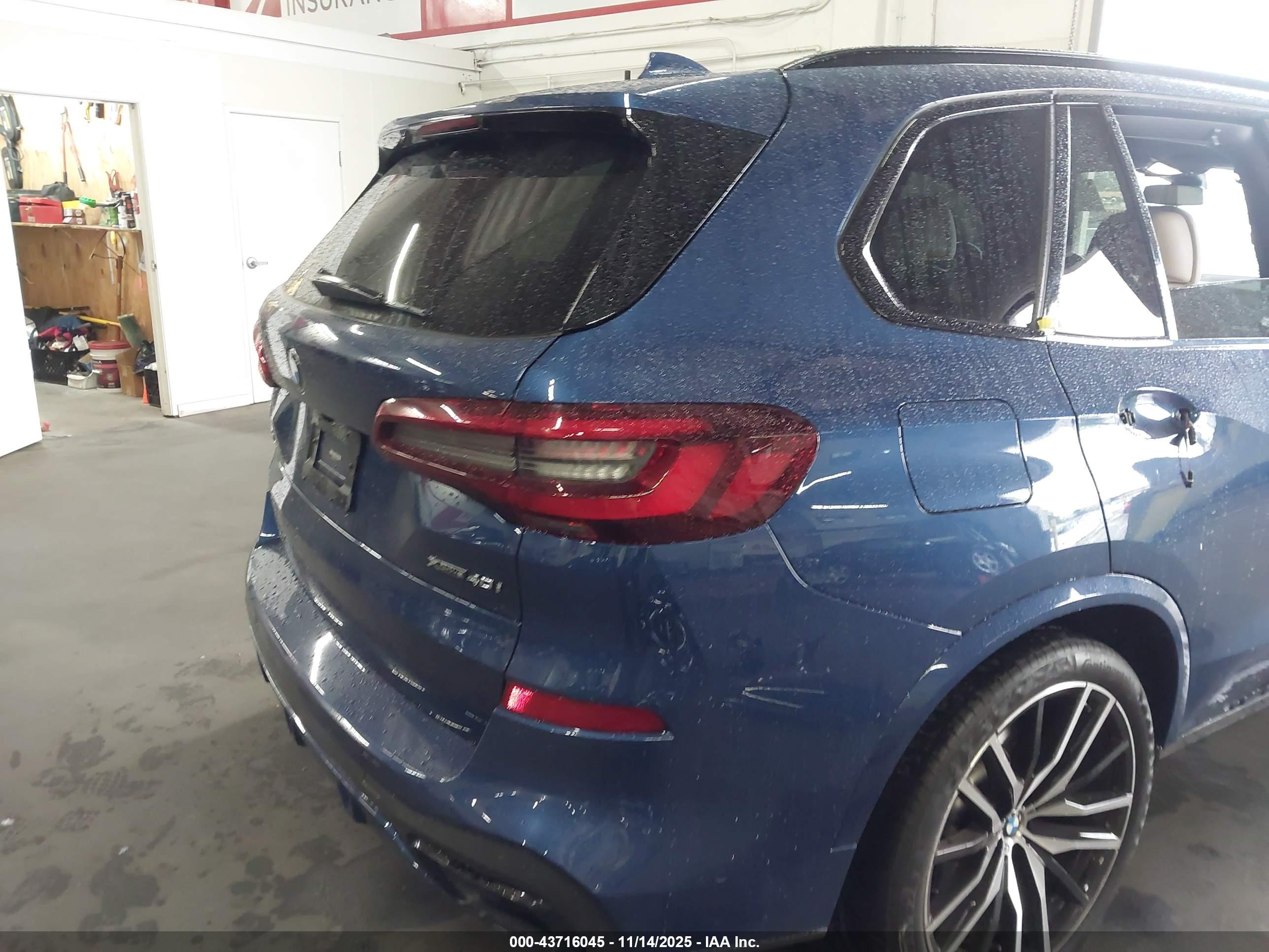 BMW X5 image 4