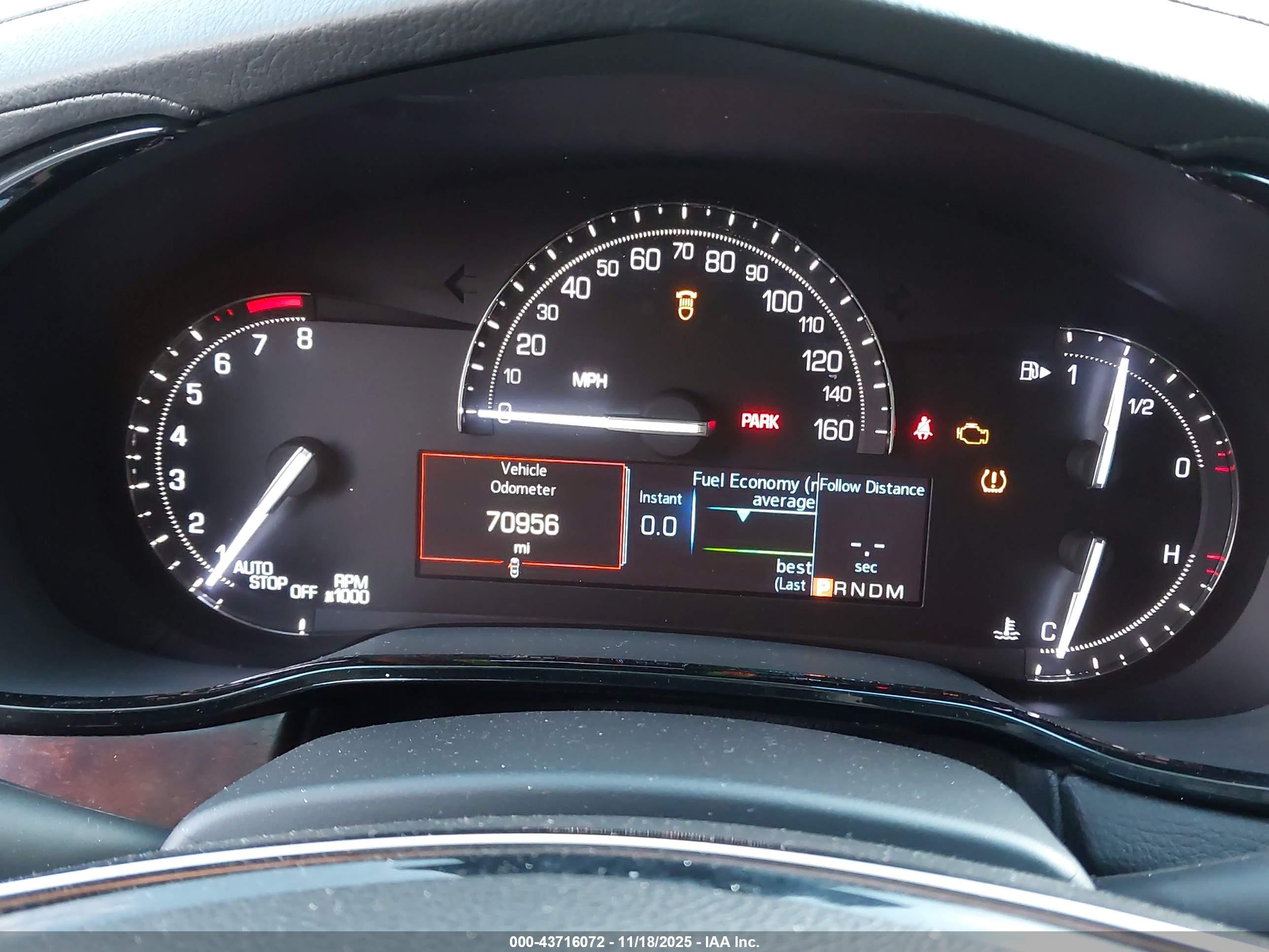 CADILLAC CTS image 7