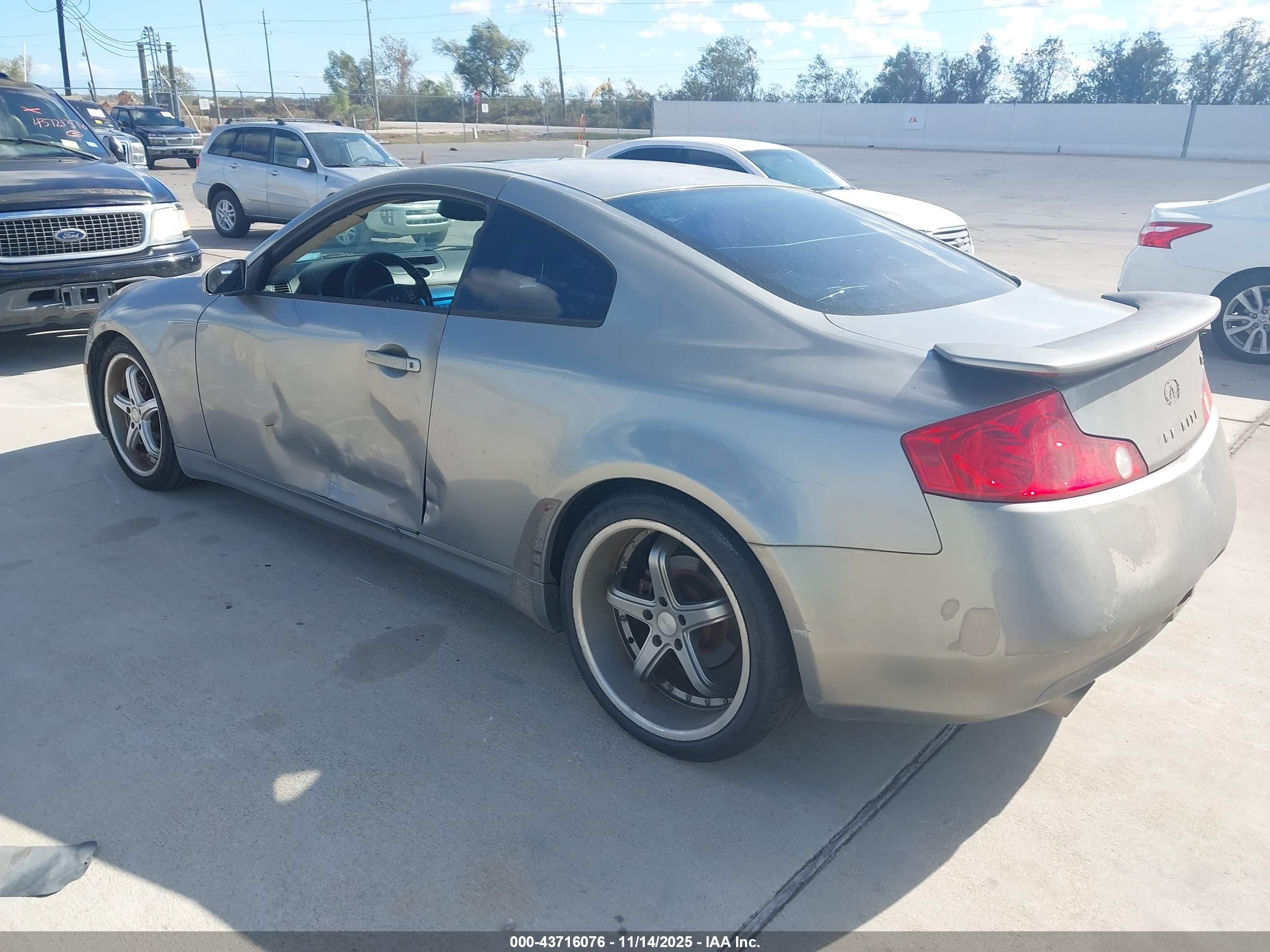 INFINITI G35 image 3