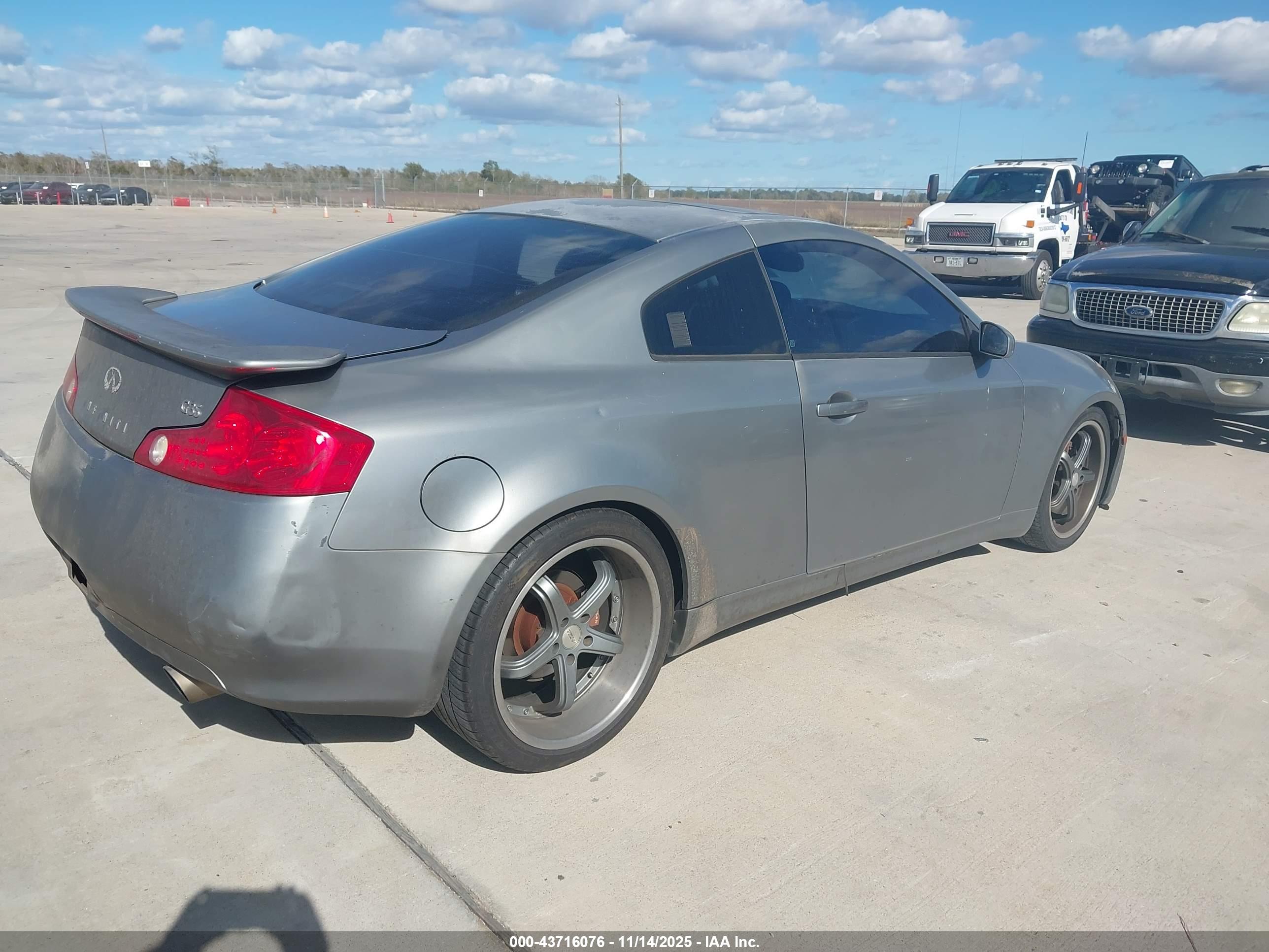 INFINITI G35 image 4