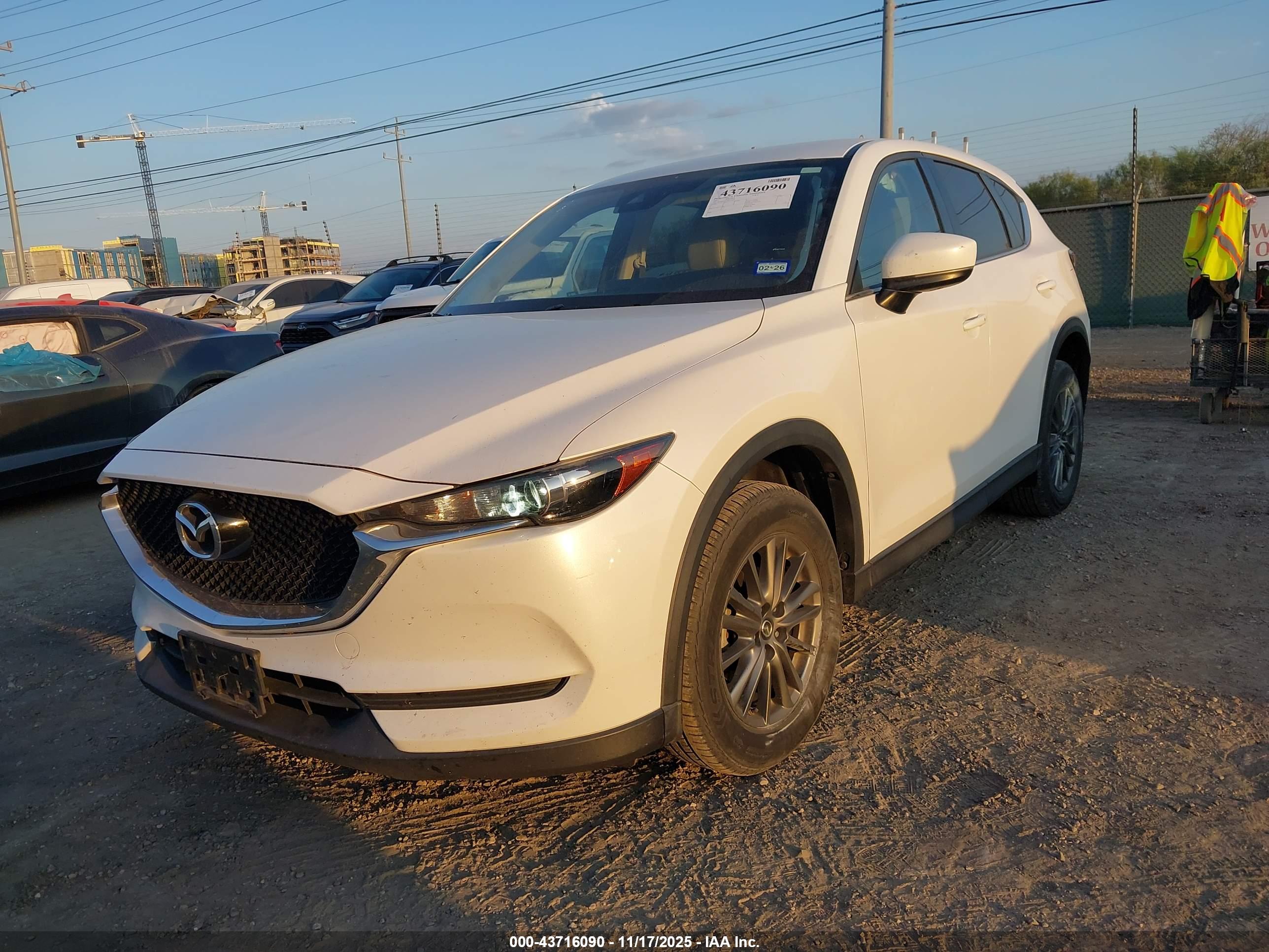 MAZDA CX-5 image 2