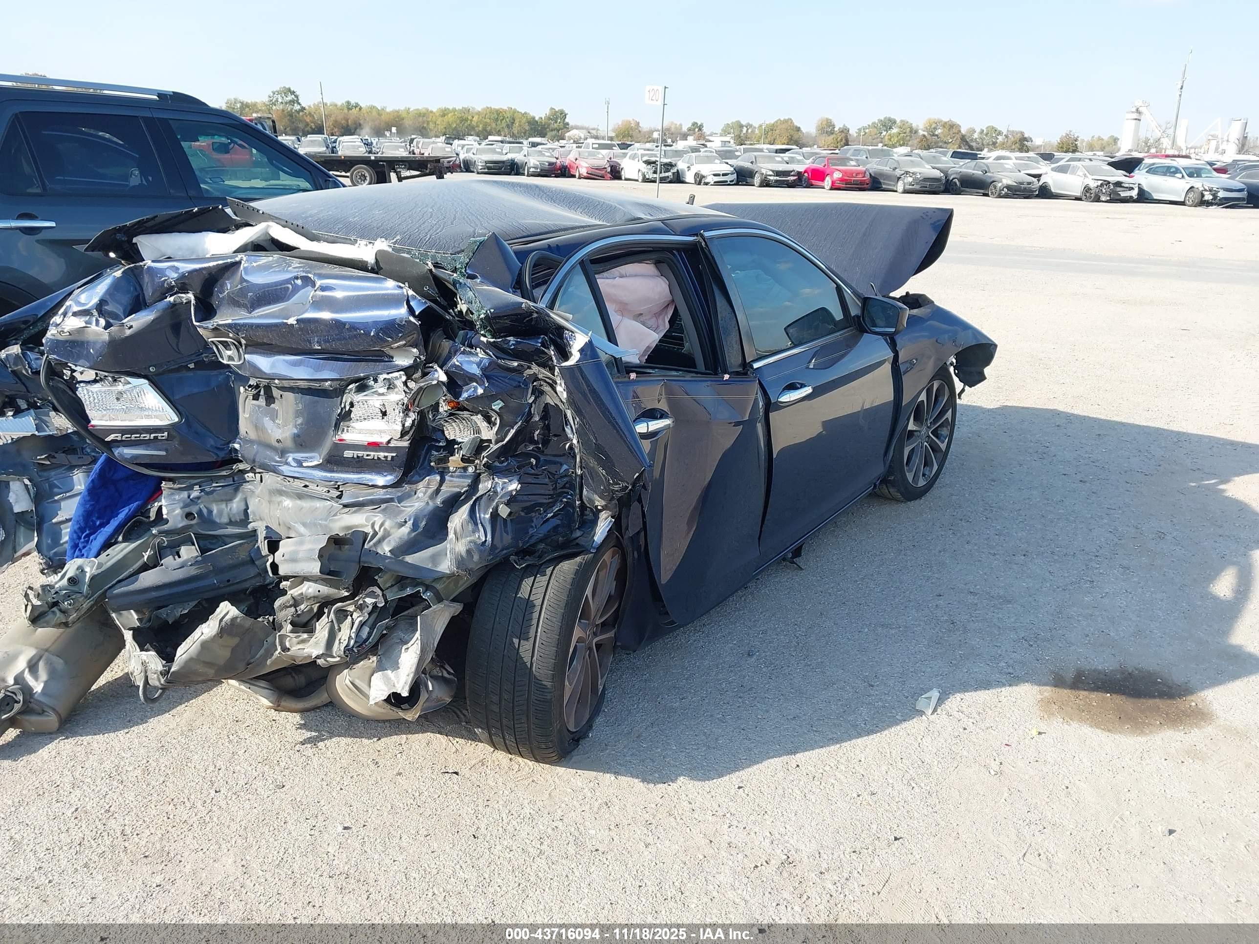 HONDA ACCORD image 4