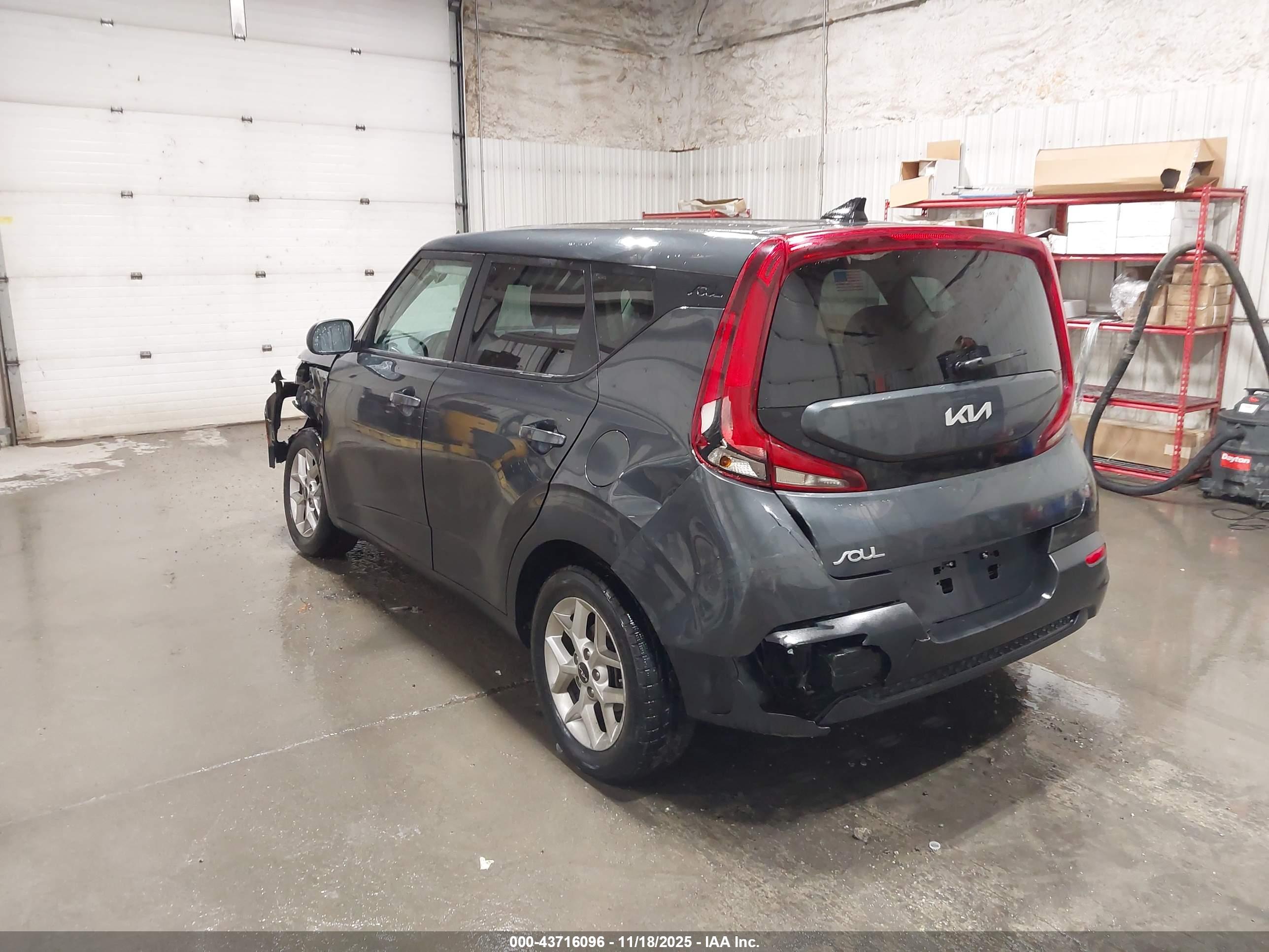 KIA SOUL image 3