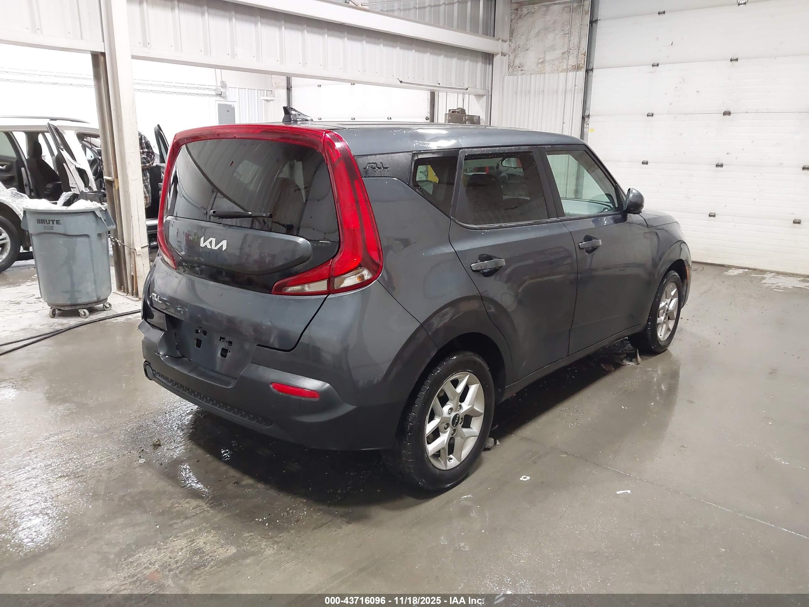 KIA SOUL image 4