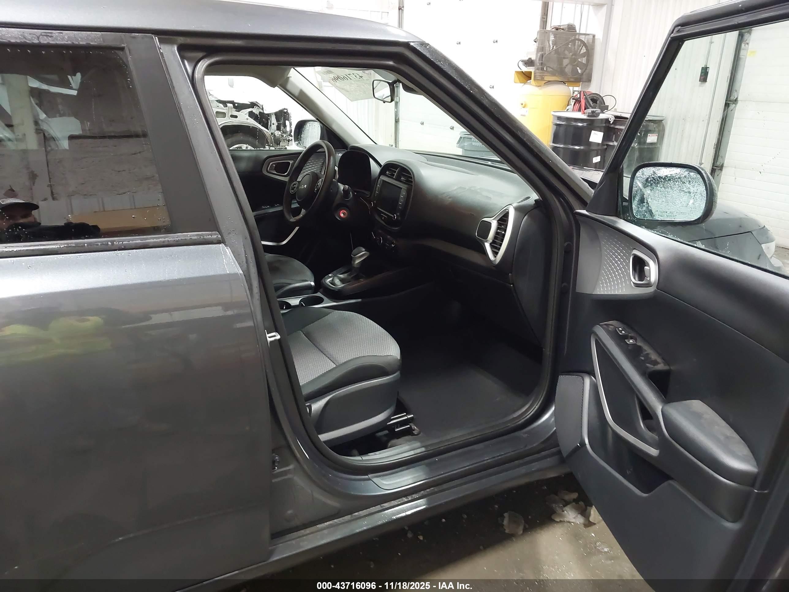 KIA SOUL image 5
