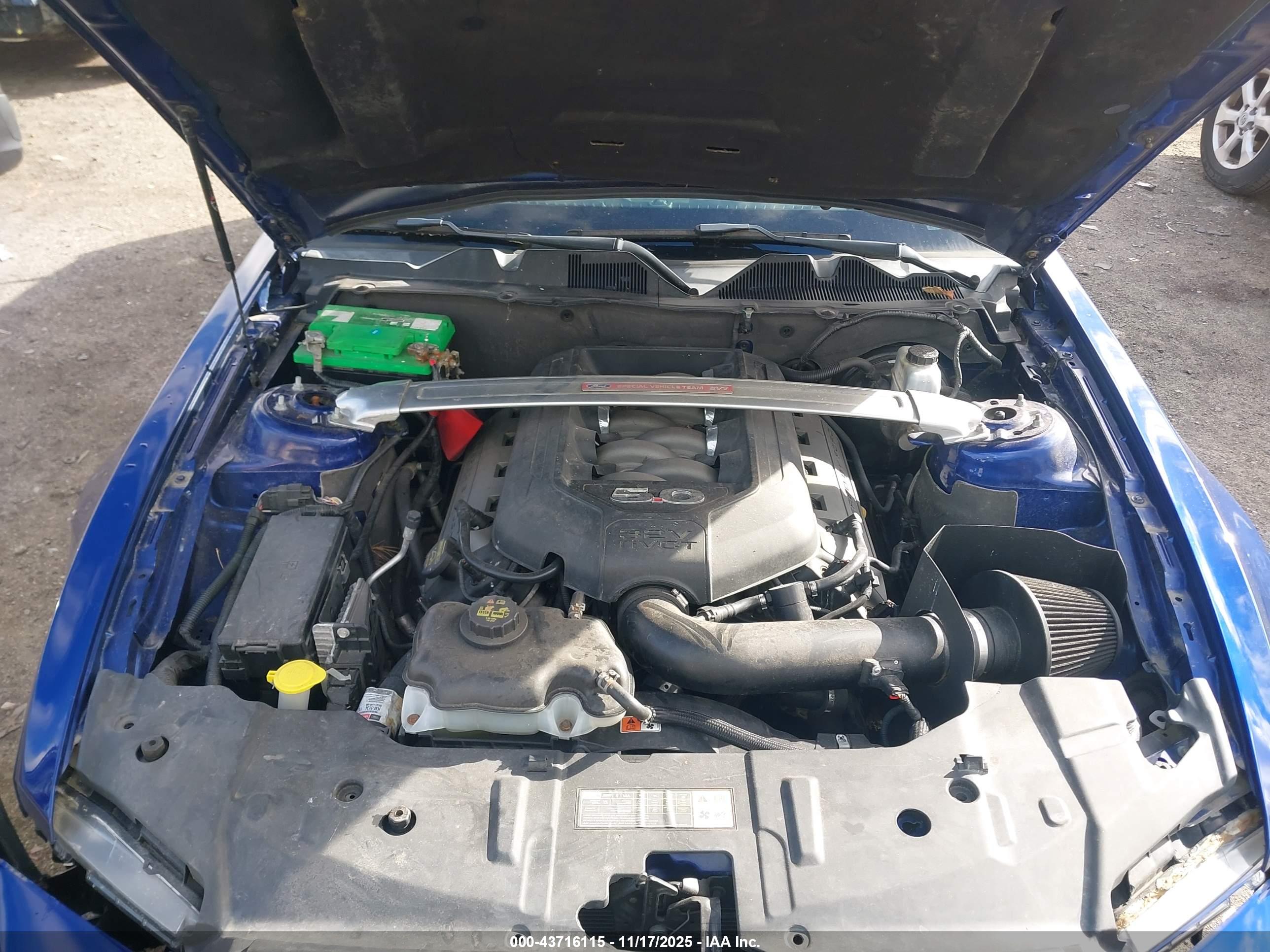FORD MUSTANG image 10