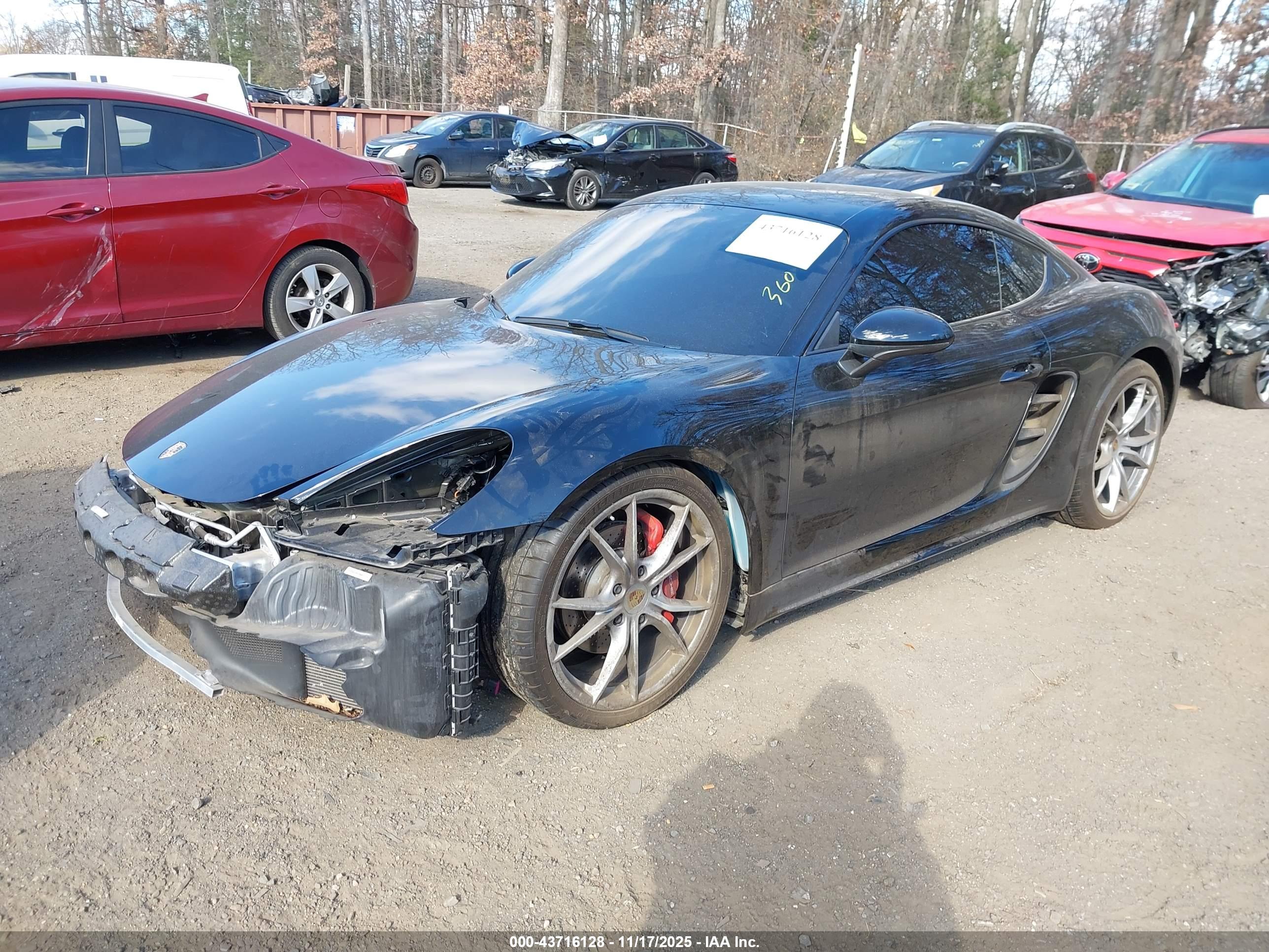 PORSCHE 718 image 2