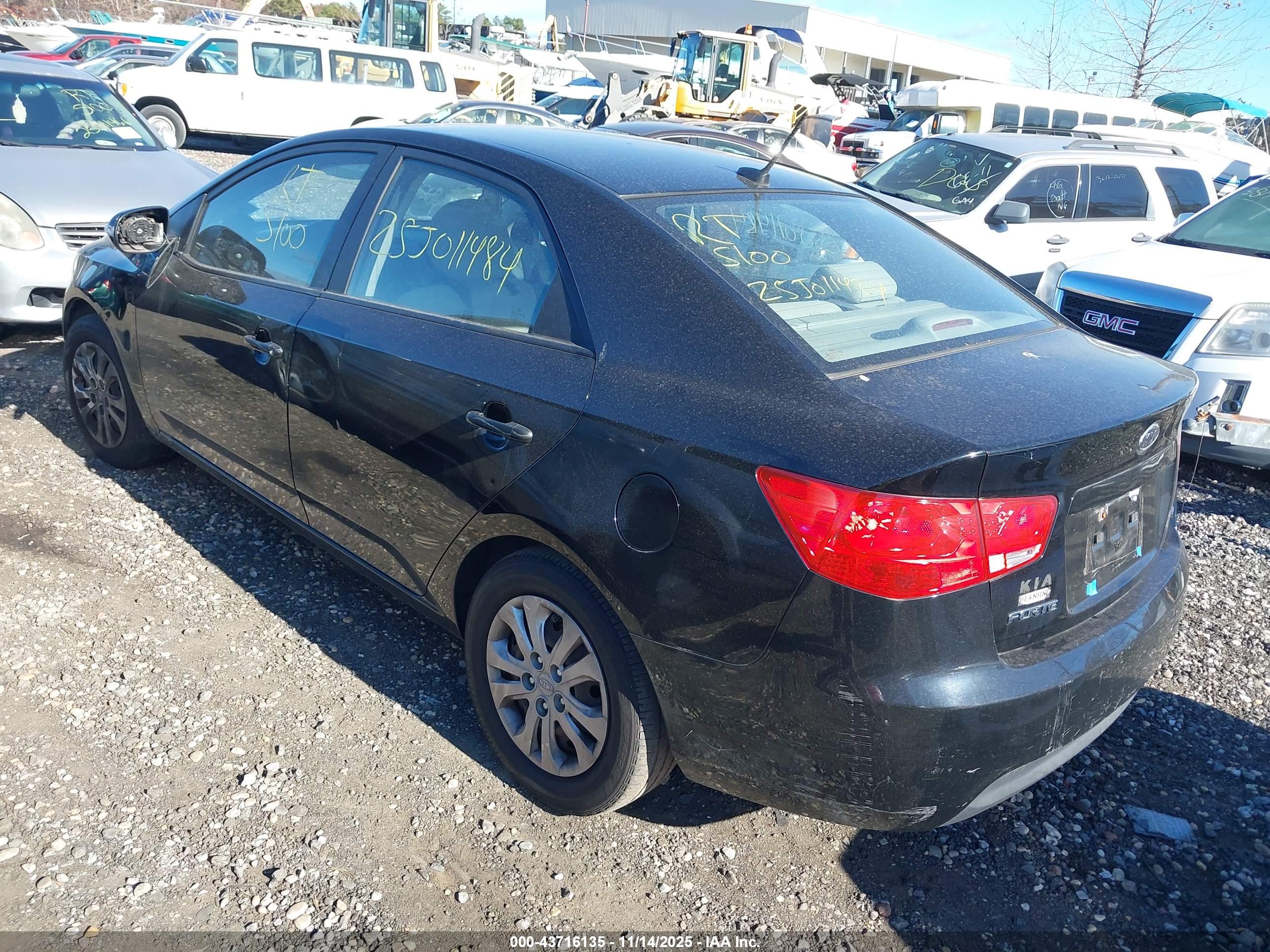 KIA FORTE image 3