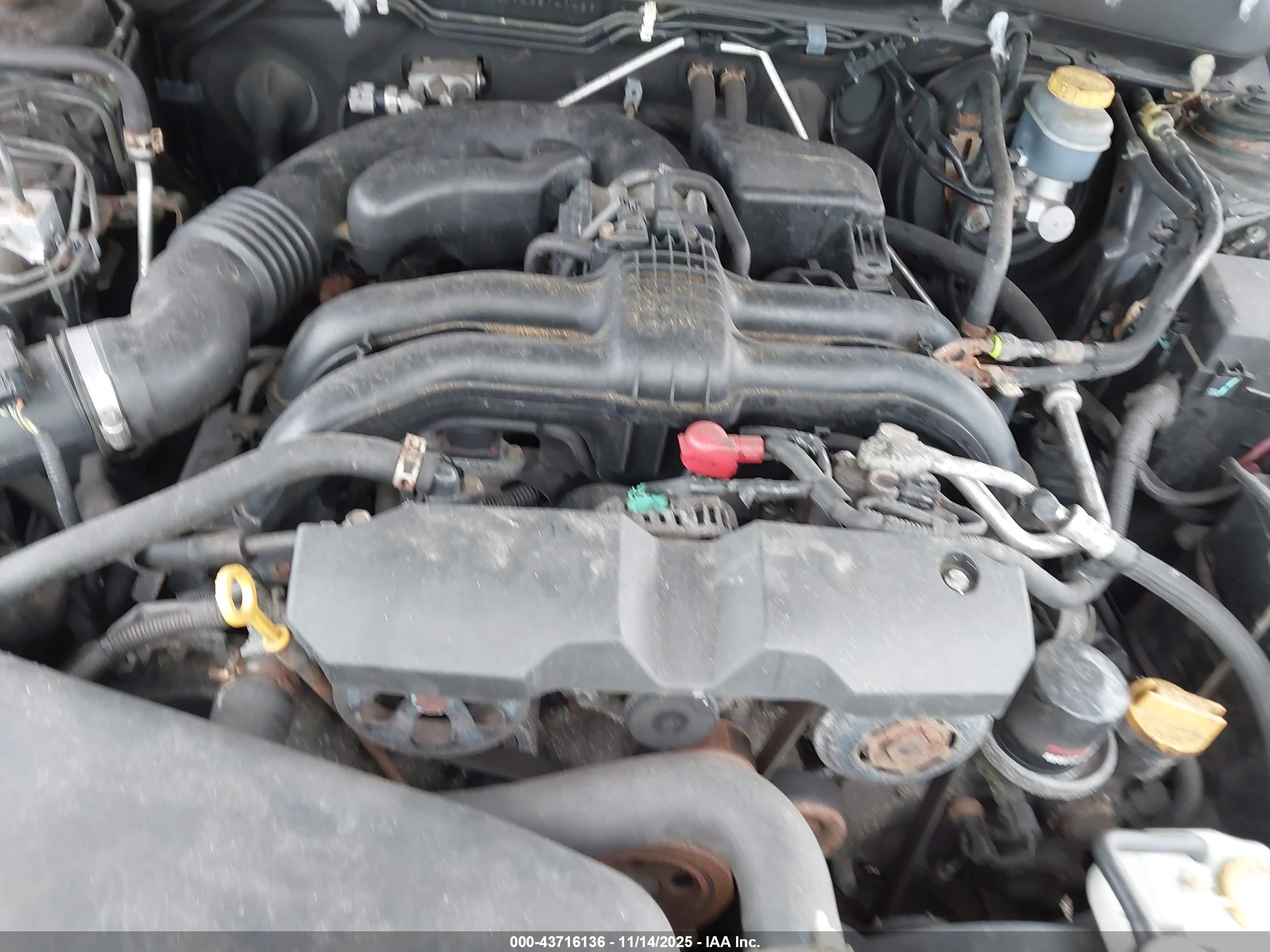 SUBARU OUTBACK image 10