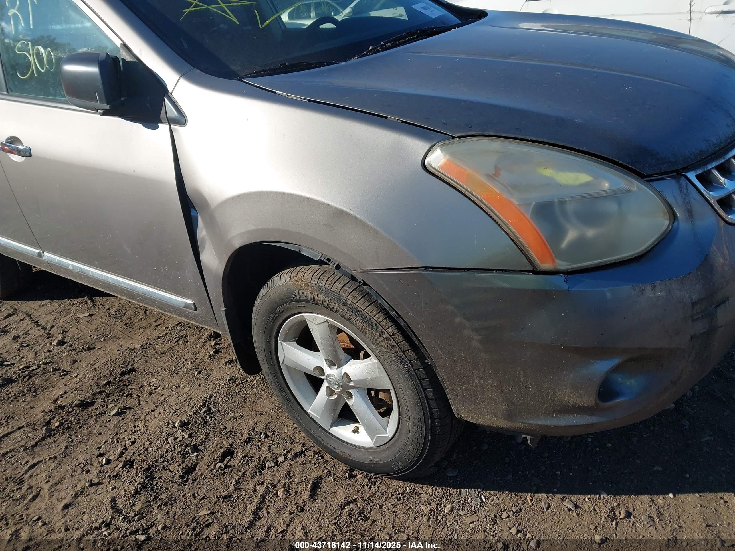 NISSAN ROGUE image 6