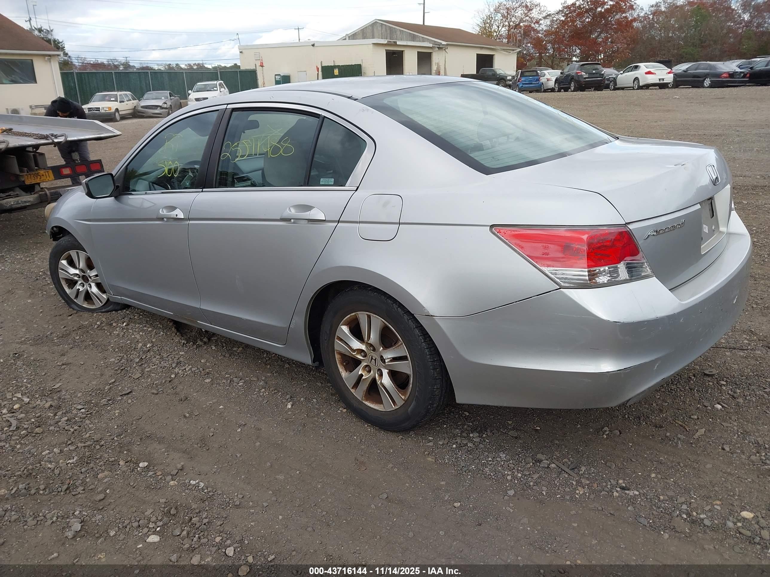 HONDA ACCORD image 3