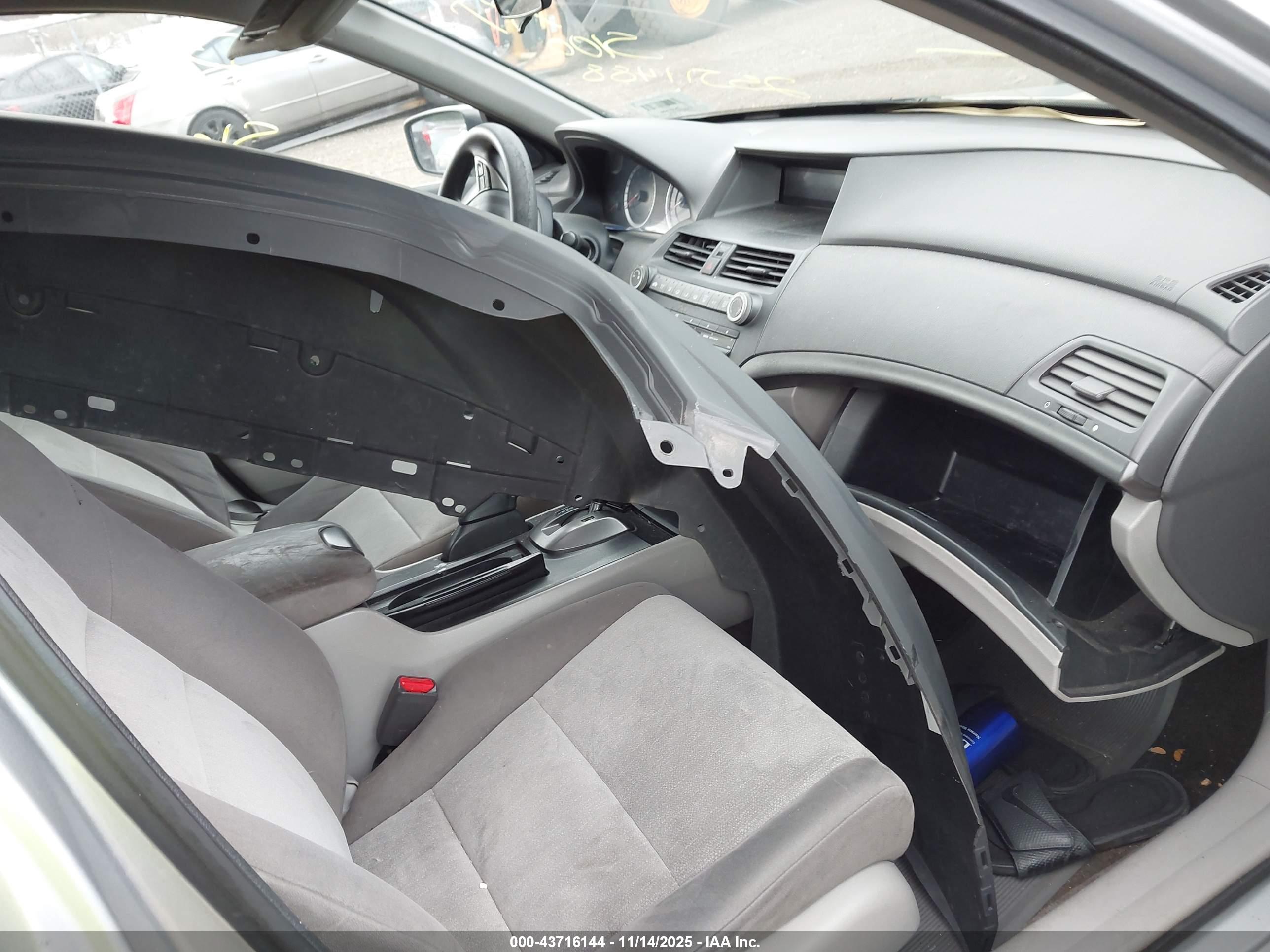 HONDA ACCORD image 5
