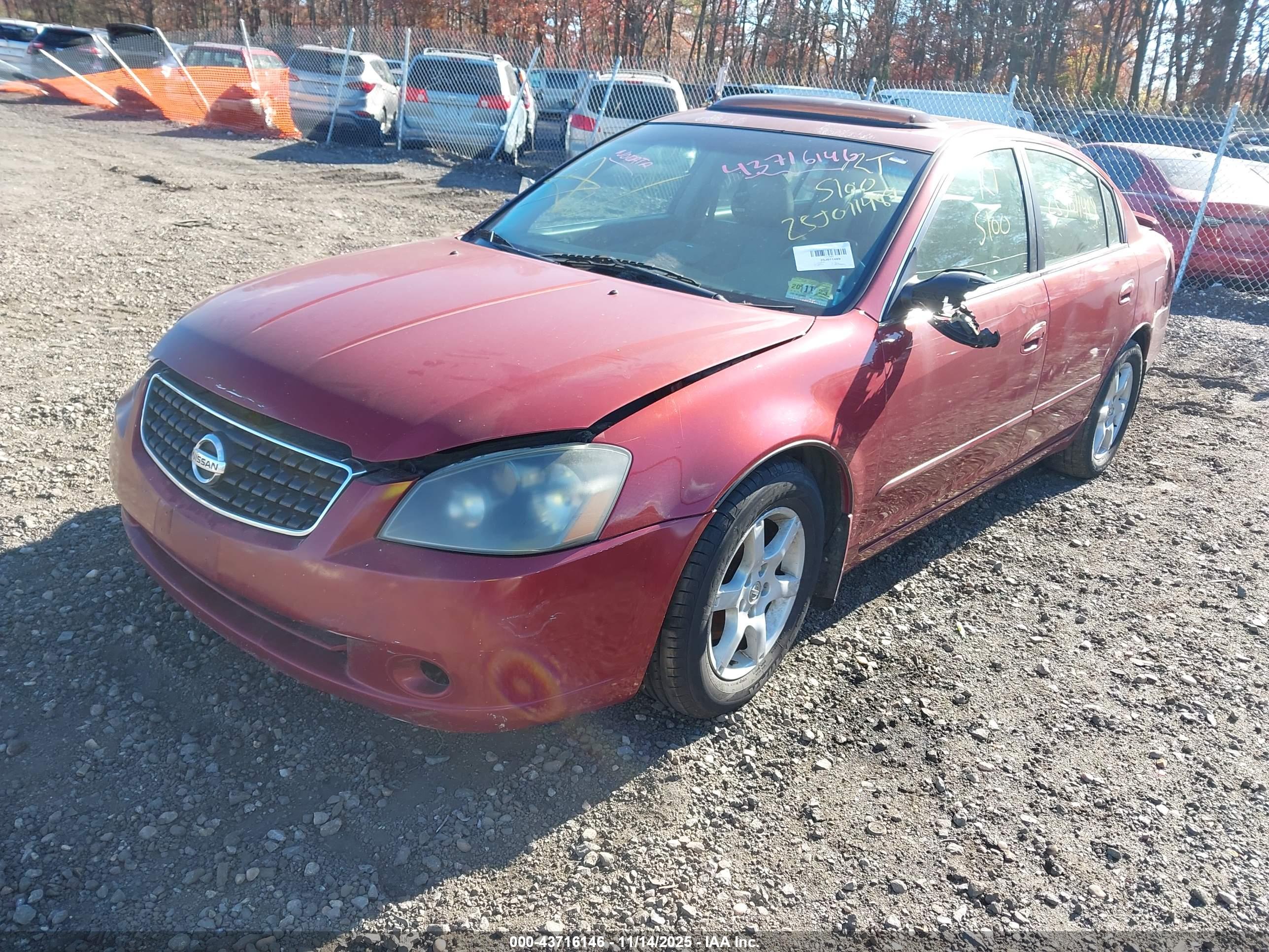NISSAN ALTIMA image 2