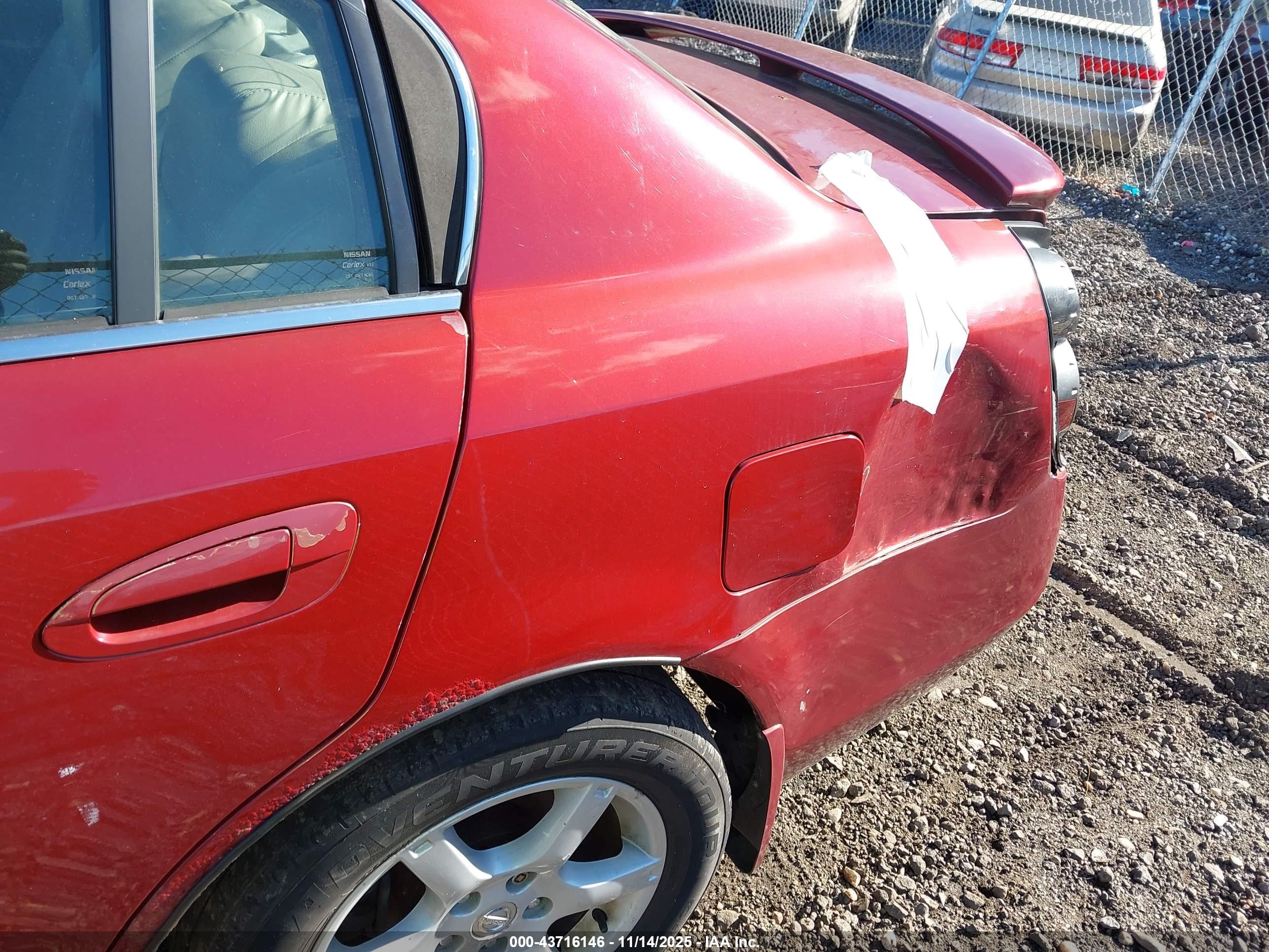 NISSAN ALTIMA image 6