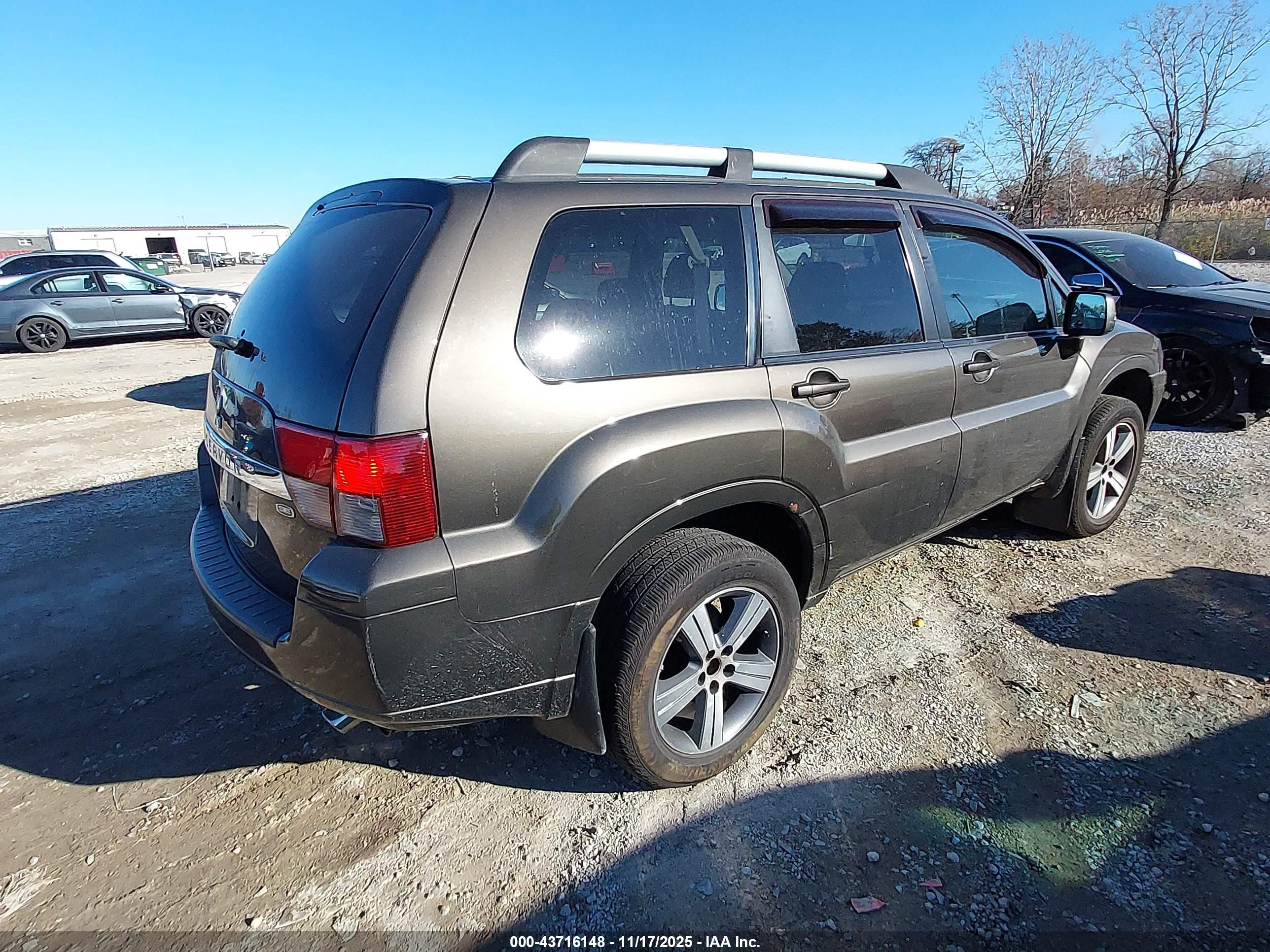 MITSUBISHI ENDEAVOR image 4
