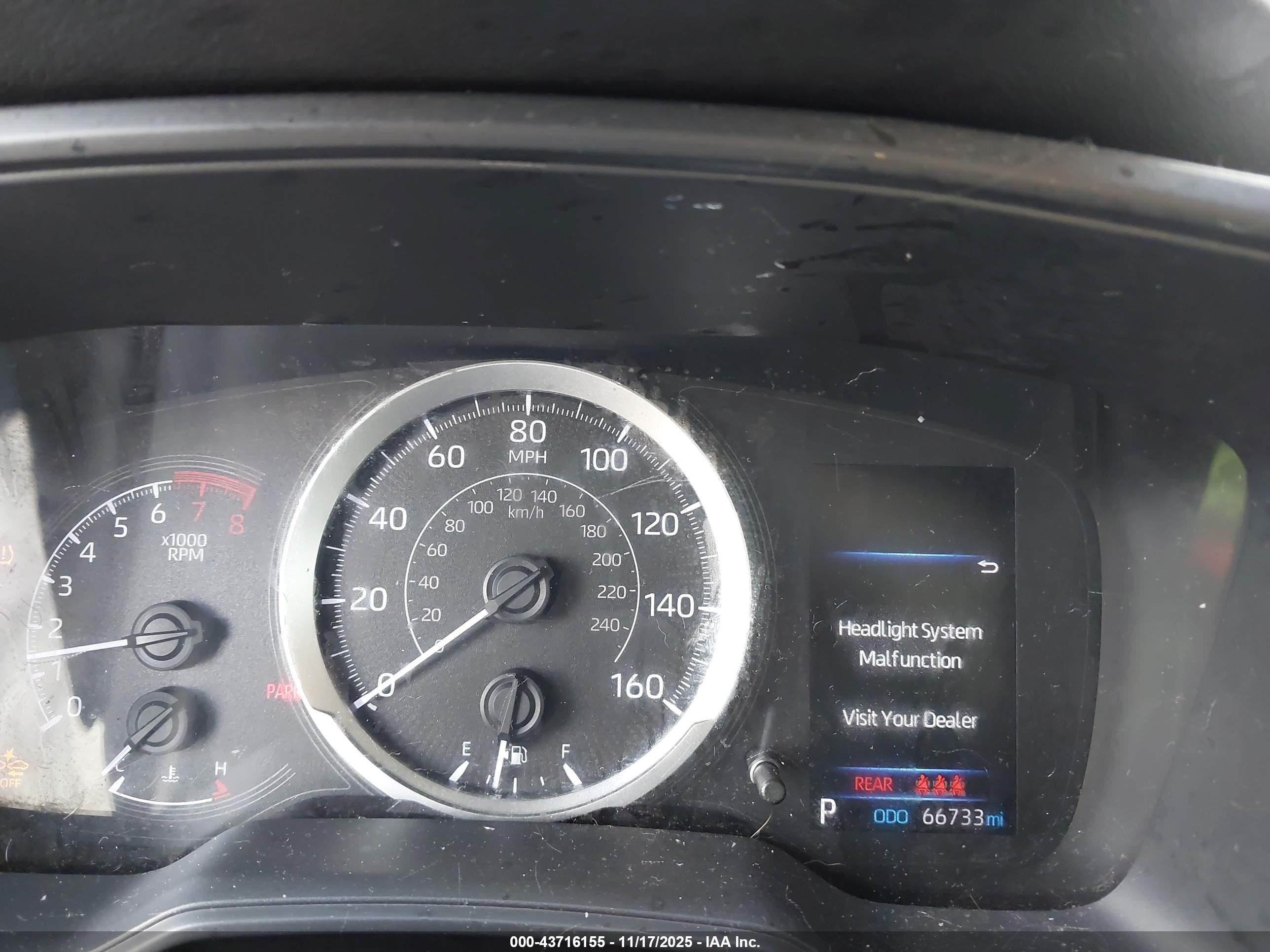 TOYOTA COROLLA image 7