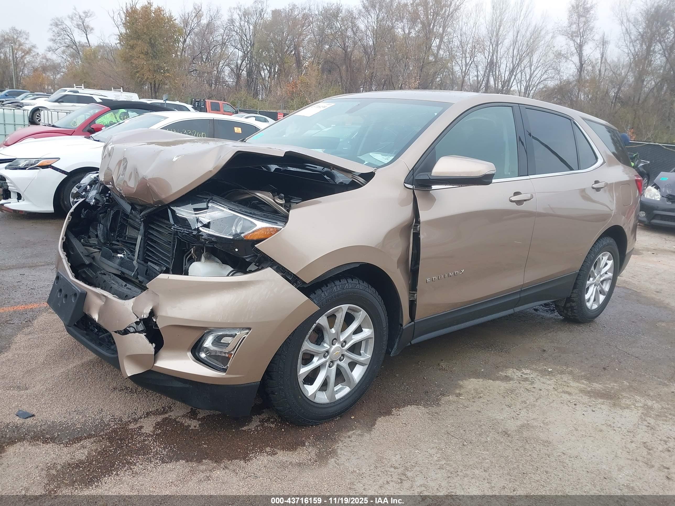 CHEVROLET EQUINOX image 2
