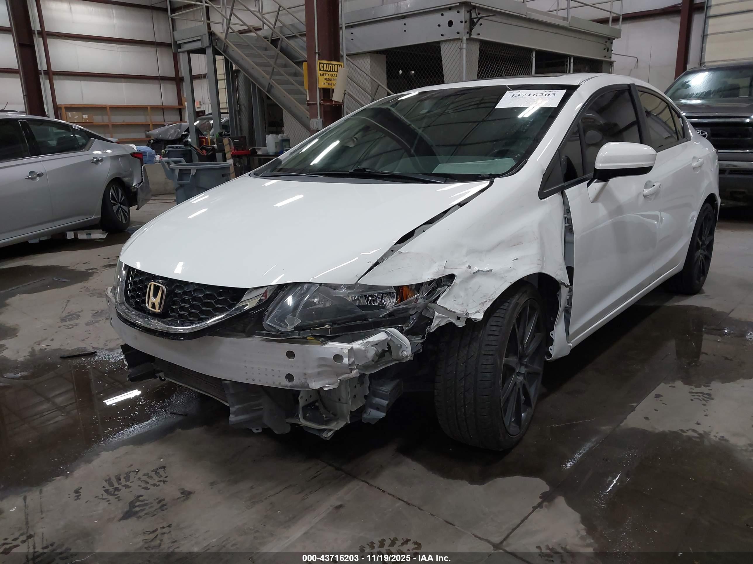HONDA CIVIC image 6