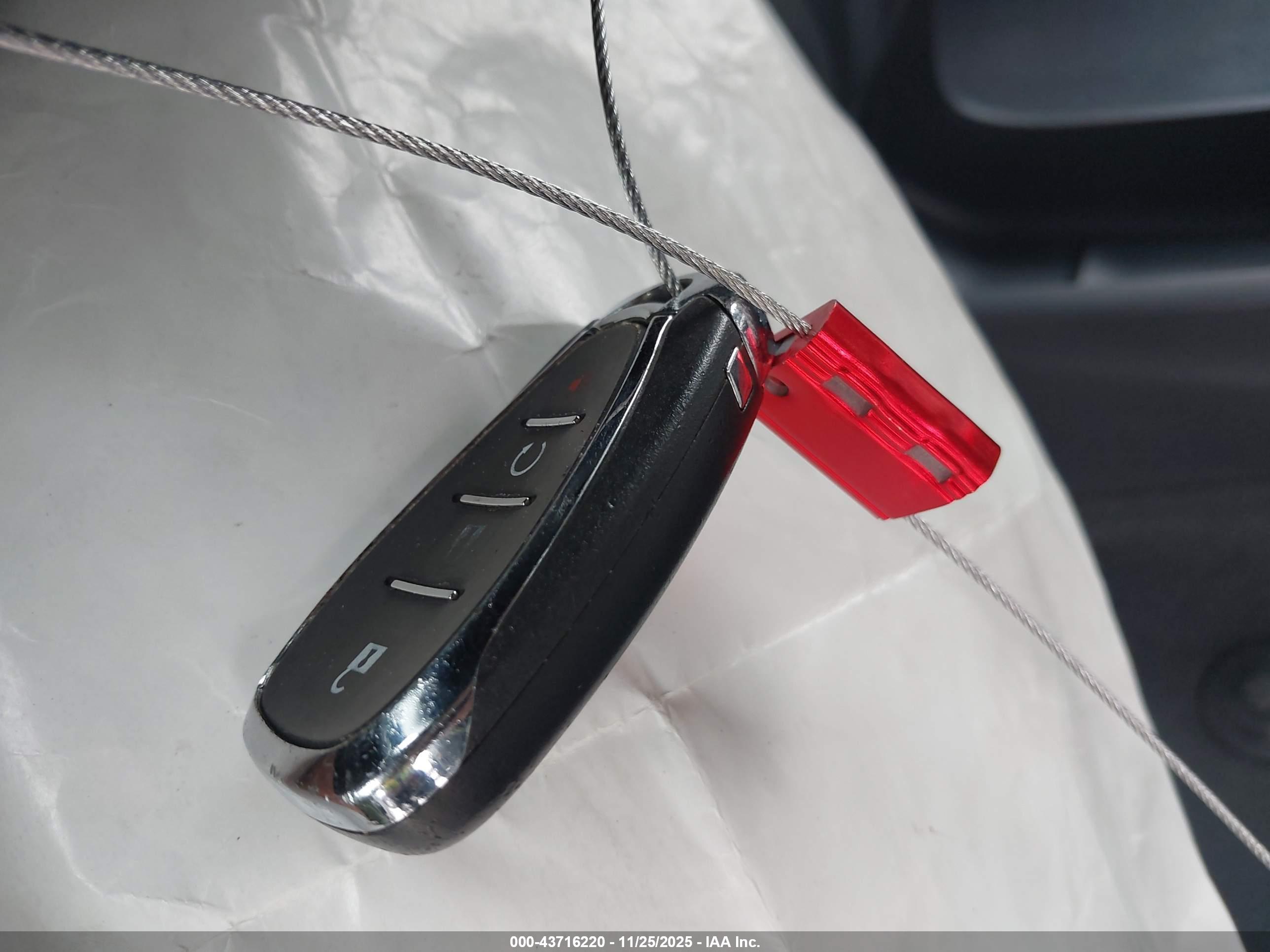 CHEVROLET BOLT image 11