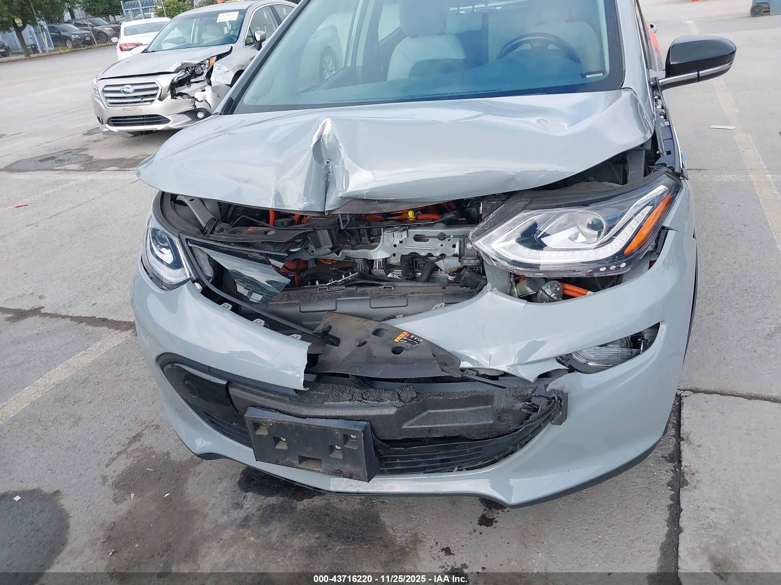 CHEVROLET BOLT image 6