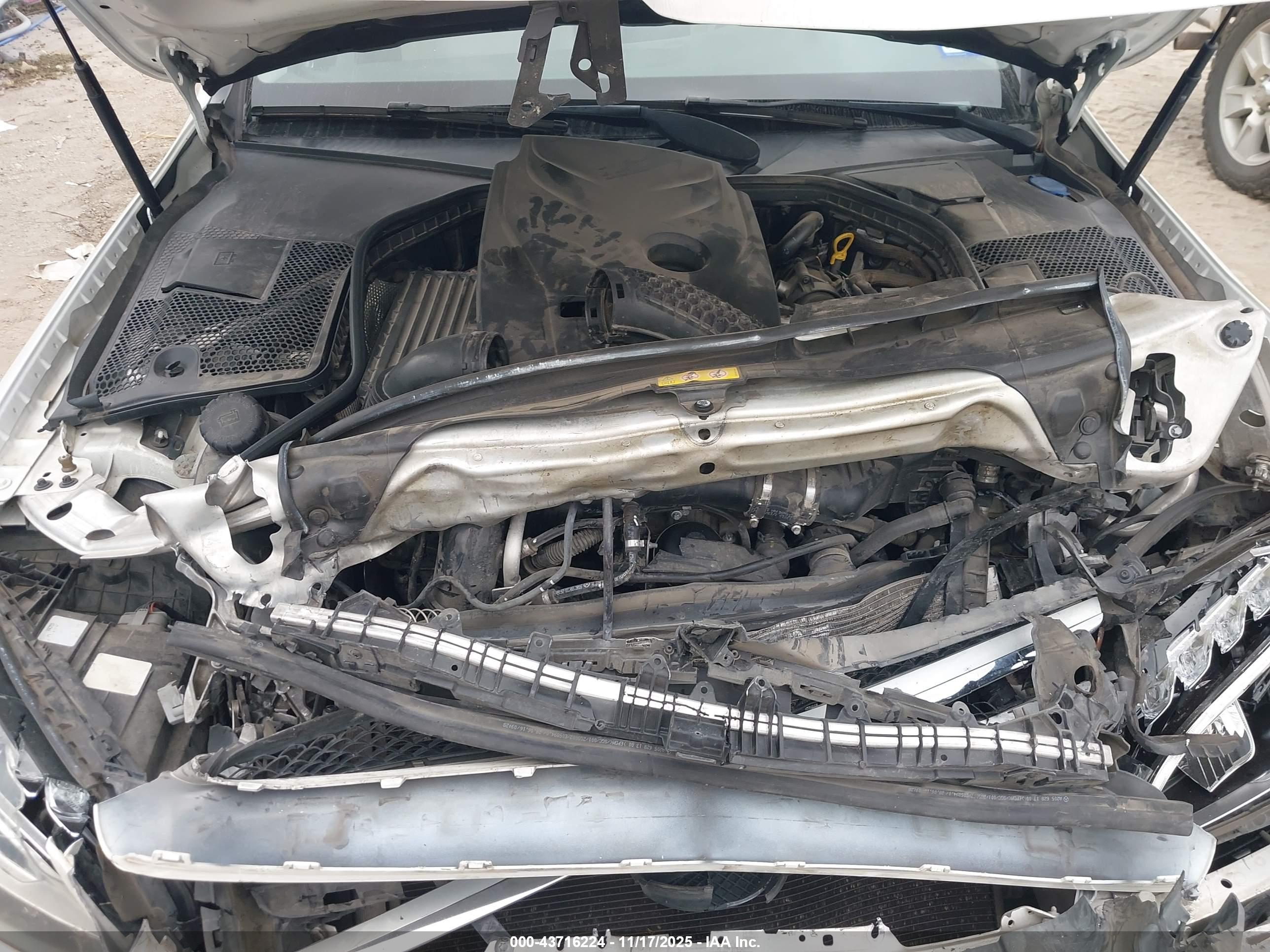 MERCEDES-BENZ C image 10